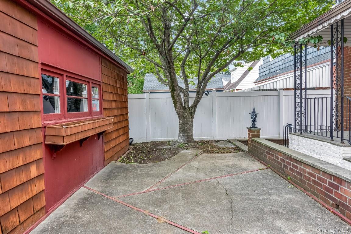 #8 photo, 853 Arthur Street, ナッソー郡 West Hempstead , NY 11552