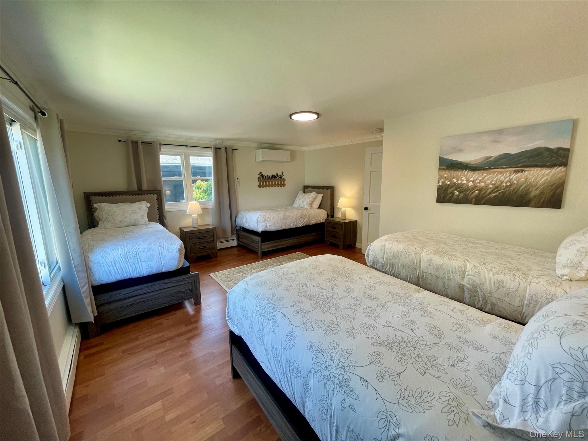 #16 photo, 32 Beechwood Street, ナッソー郡 Farmingdale , NY 11735