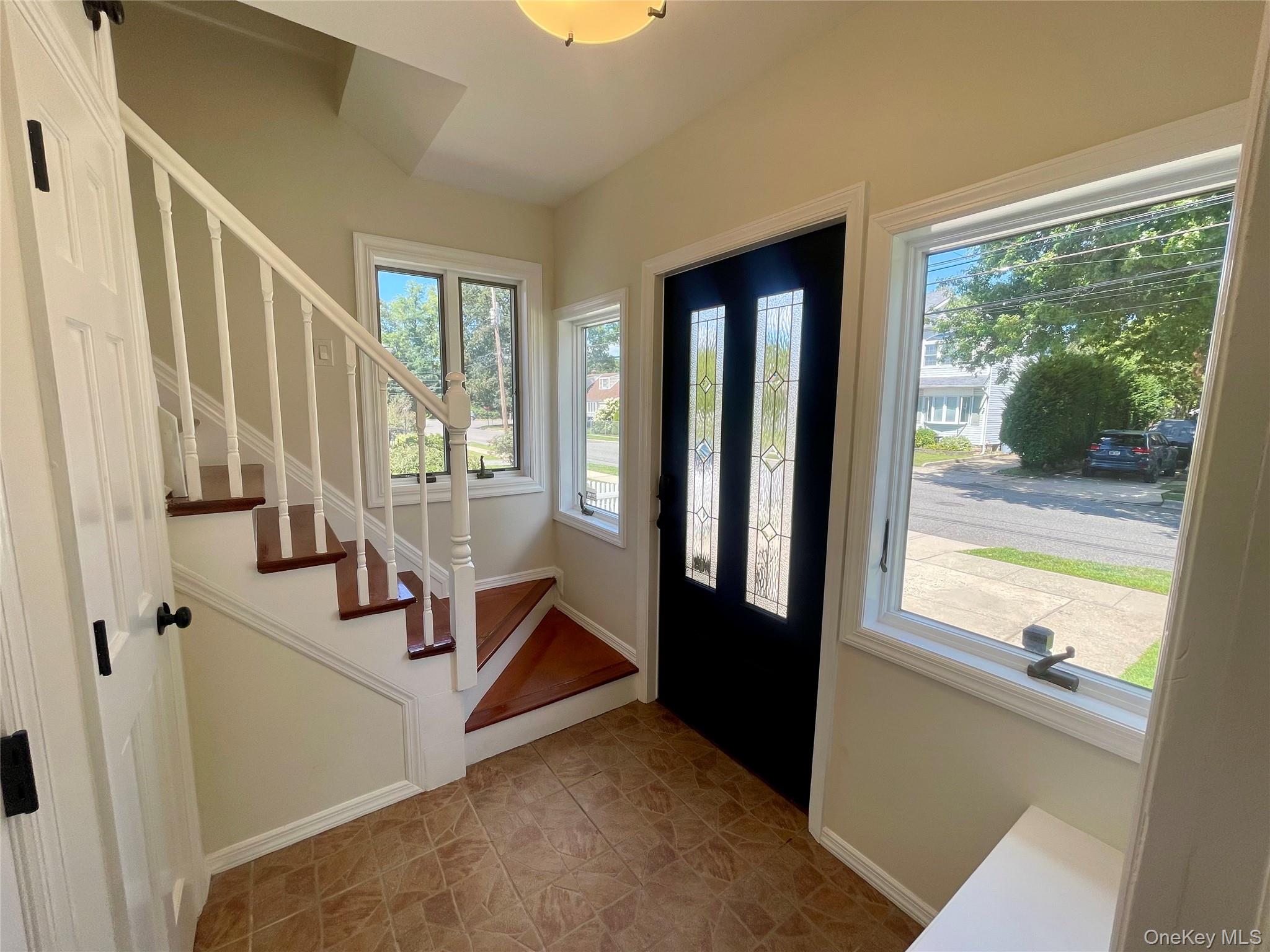 #4 photo, 32 Beechwood Street, ナッソー郡 Farmingdale , NY 11735