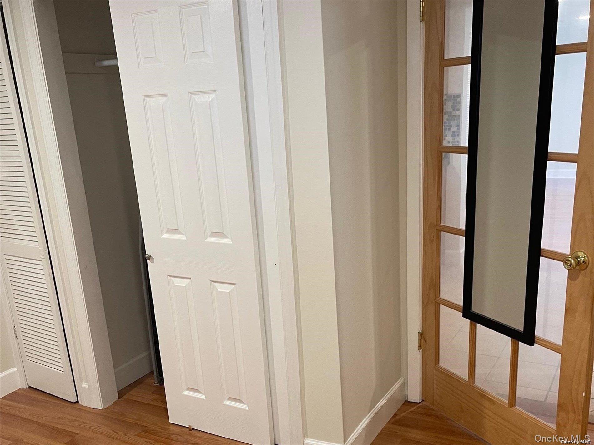 #12 photo, 109 E Main Street, サフォーク郡 Smithtown , NY 11787