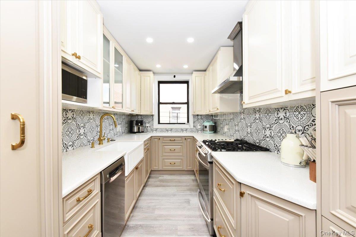 #16 photo, 2680 E 19th Street, ブルックリン区 Brooklyn , NY 11235