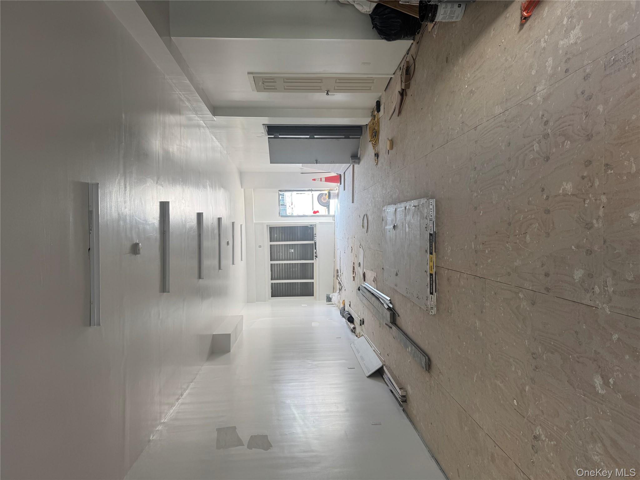 #1 photo, 205-03 Jamaica Avenue, कुईंस Hollis , NY 11423