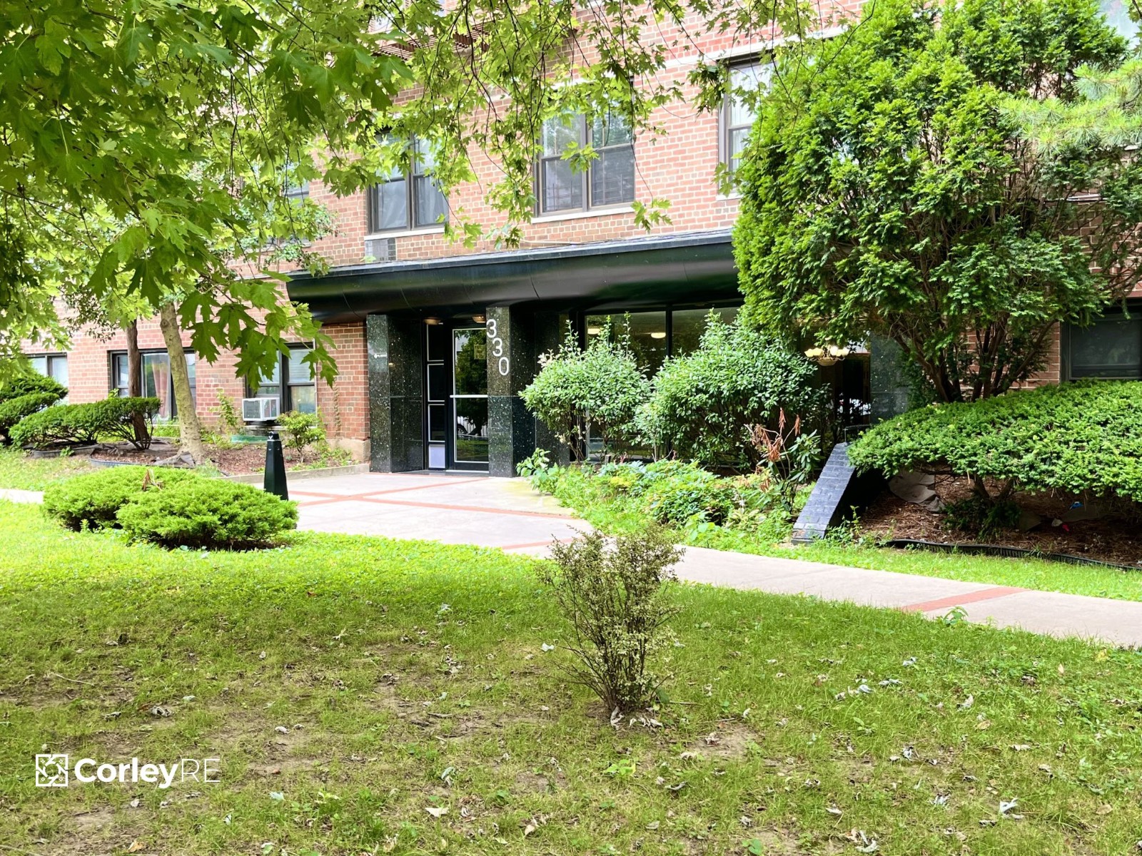 #11 photo, 330 Lenox Road, #4T, ブルックリン区 Little Haiti , NY 11226