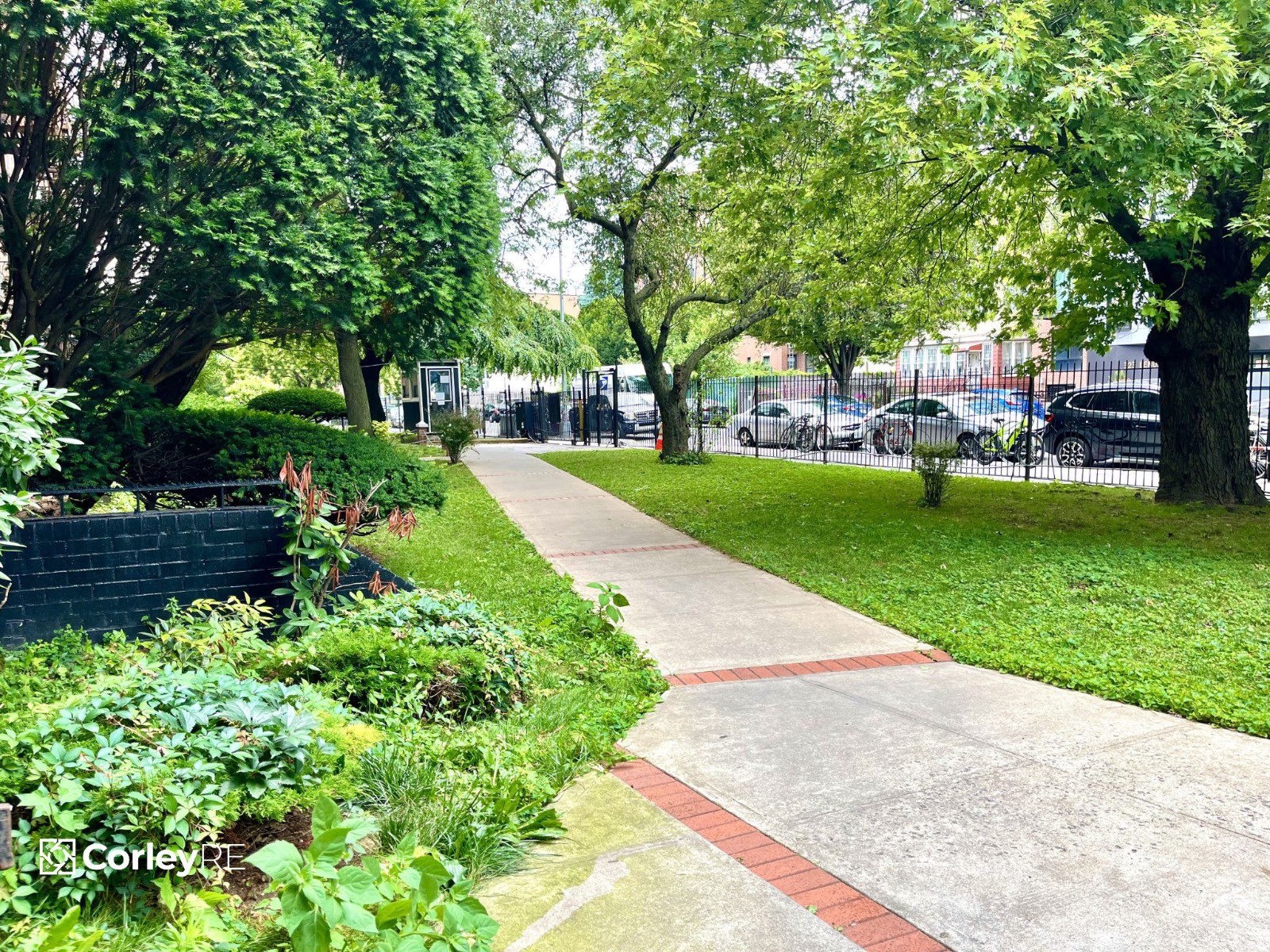 #12 photo, 330 Lenox Road, #4T, ブルックリン区 Little Haiti , NY 11226