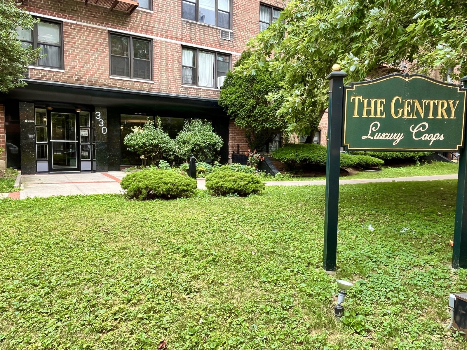 #13 photo, 330 Lenox Road, #4T, ブルックリン区 Little Haiti , NY 11226