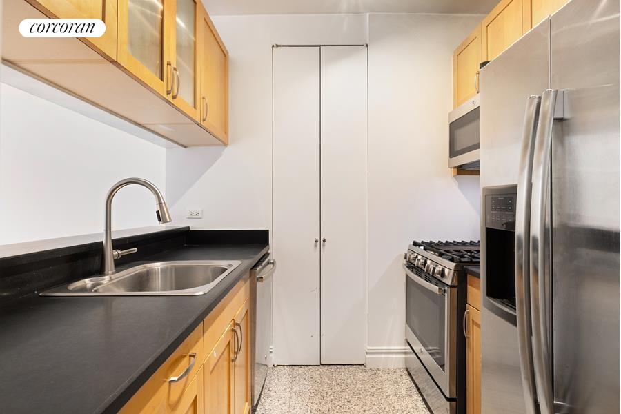 #4 photo, 401 E 60TH Street, マンハッタン Lenox Hill , NY 10065