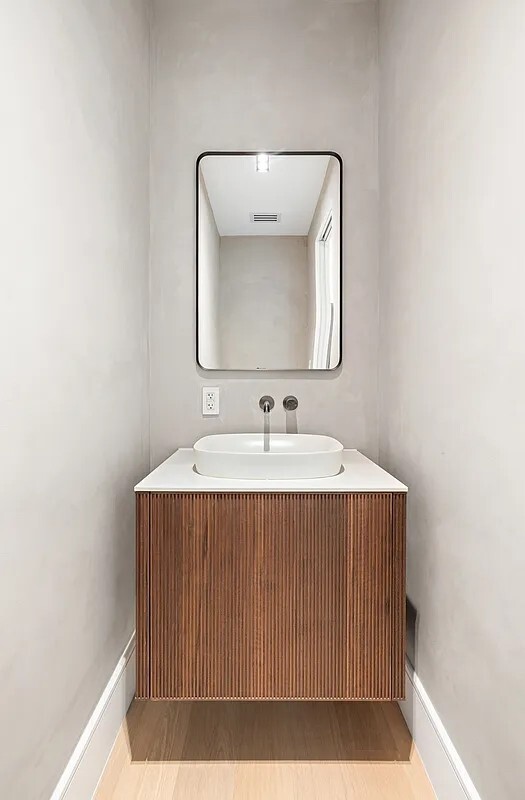 #8 photo, 28 HERBERT Street, Williamsburg,North , NY 11222