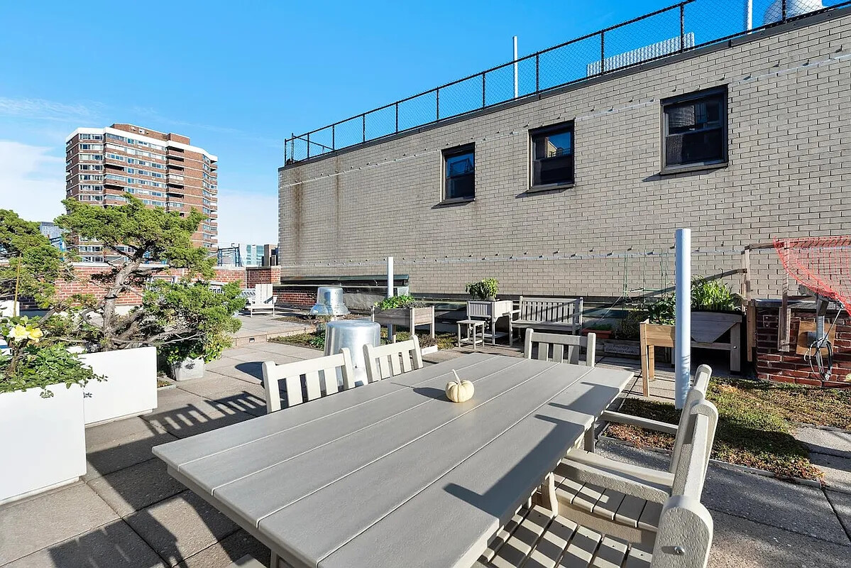 #13 photo, New York City, マンハッタン Gramercy Park , NY 10010