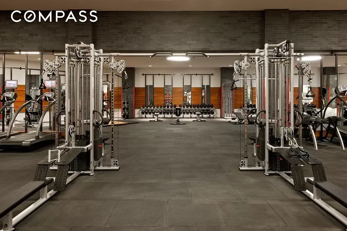 #14 photo, New York City, マンハッタン Upper West Side , NY 10069