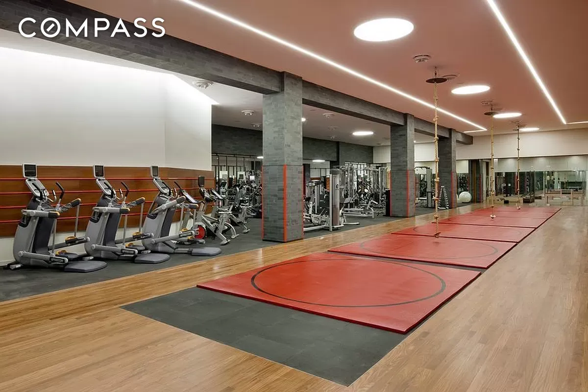 #16 photo, New York City, マンハッタン Upper West Side , NY 10069