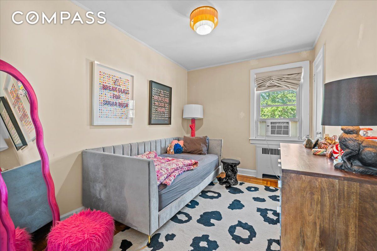 #14 photo, 29 Exeter Street, ブルックリン区 Manhattan Beach , NY 11235