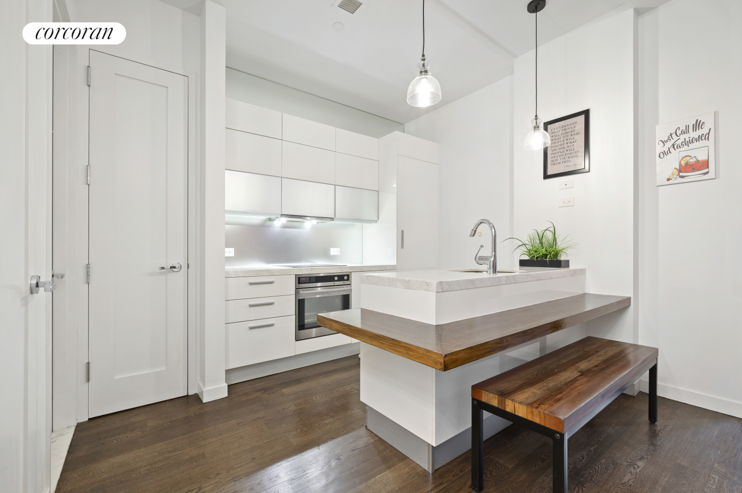 #4 photo, 11 E 36TH Street, Midtown , NY 10016