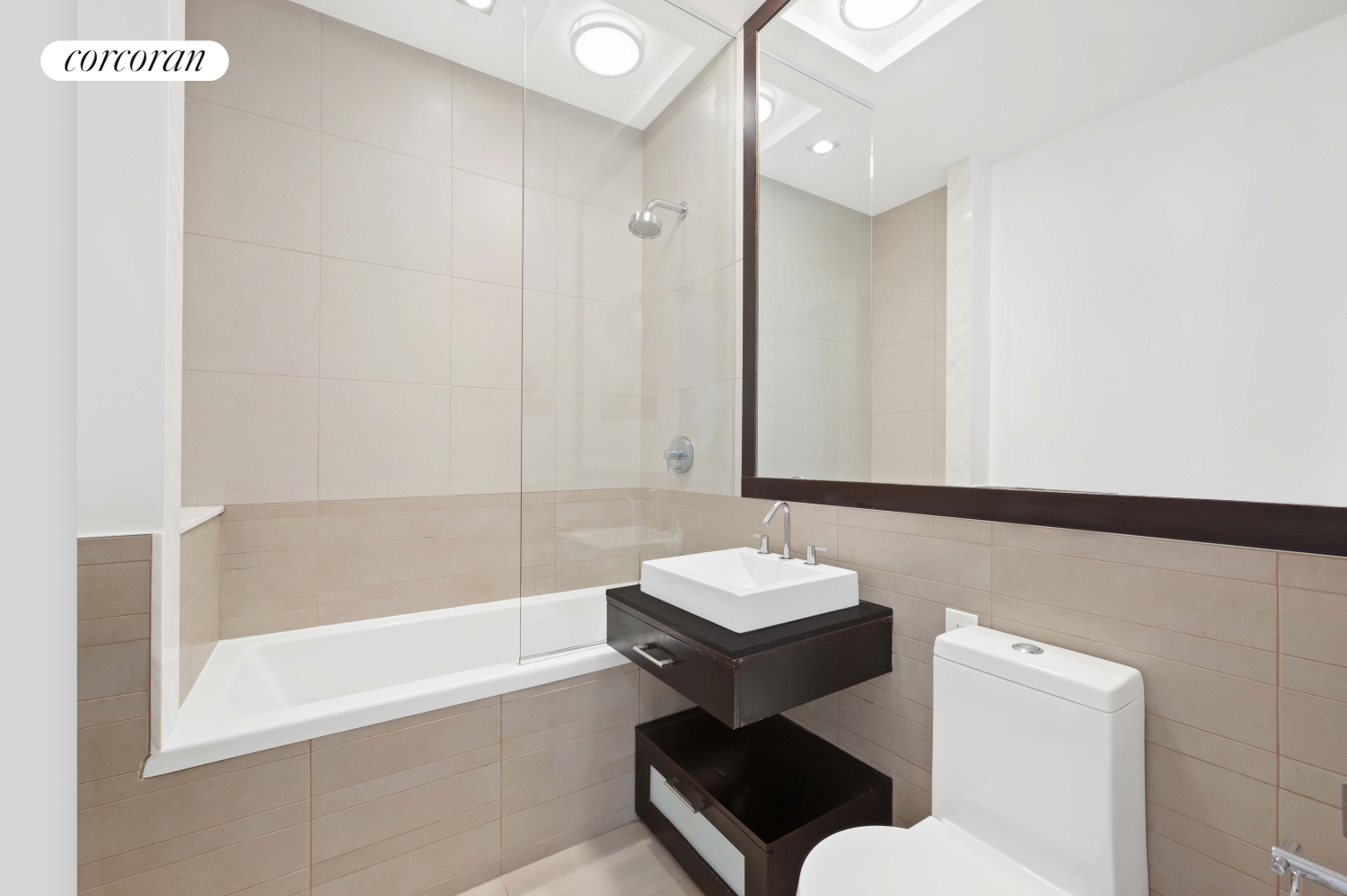 #5 photo, 11 E 36TH Street, Midtown , NY 10016