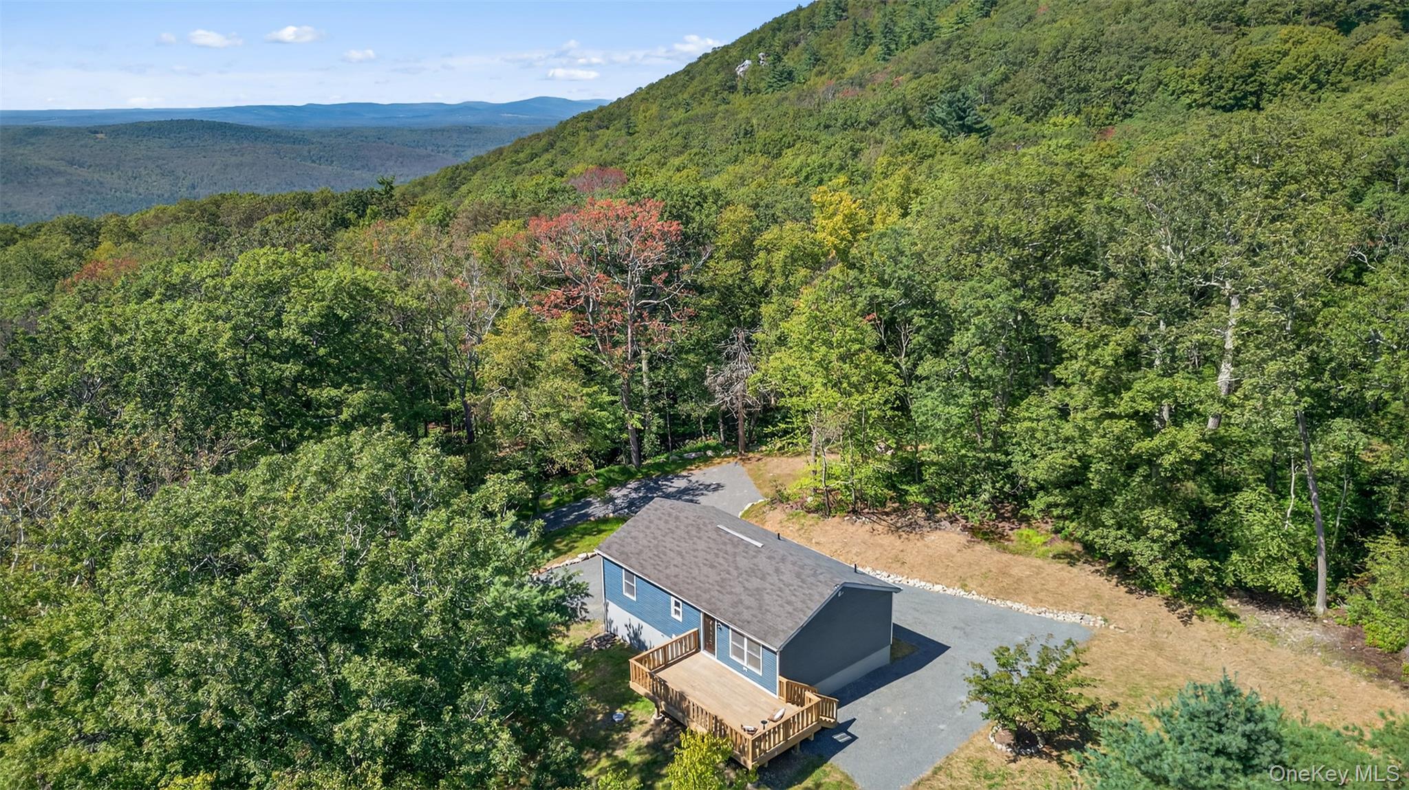 #1 photo, 14 RD B, Cragsmoor , NY 12420