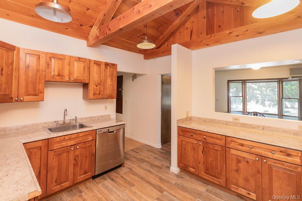 #14 photo, 7 Harrimac Lane, Putnam Valley , NY 10579