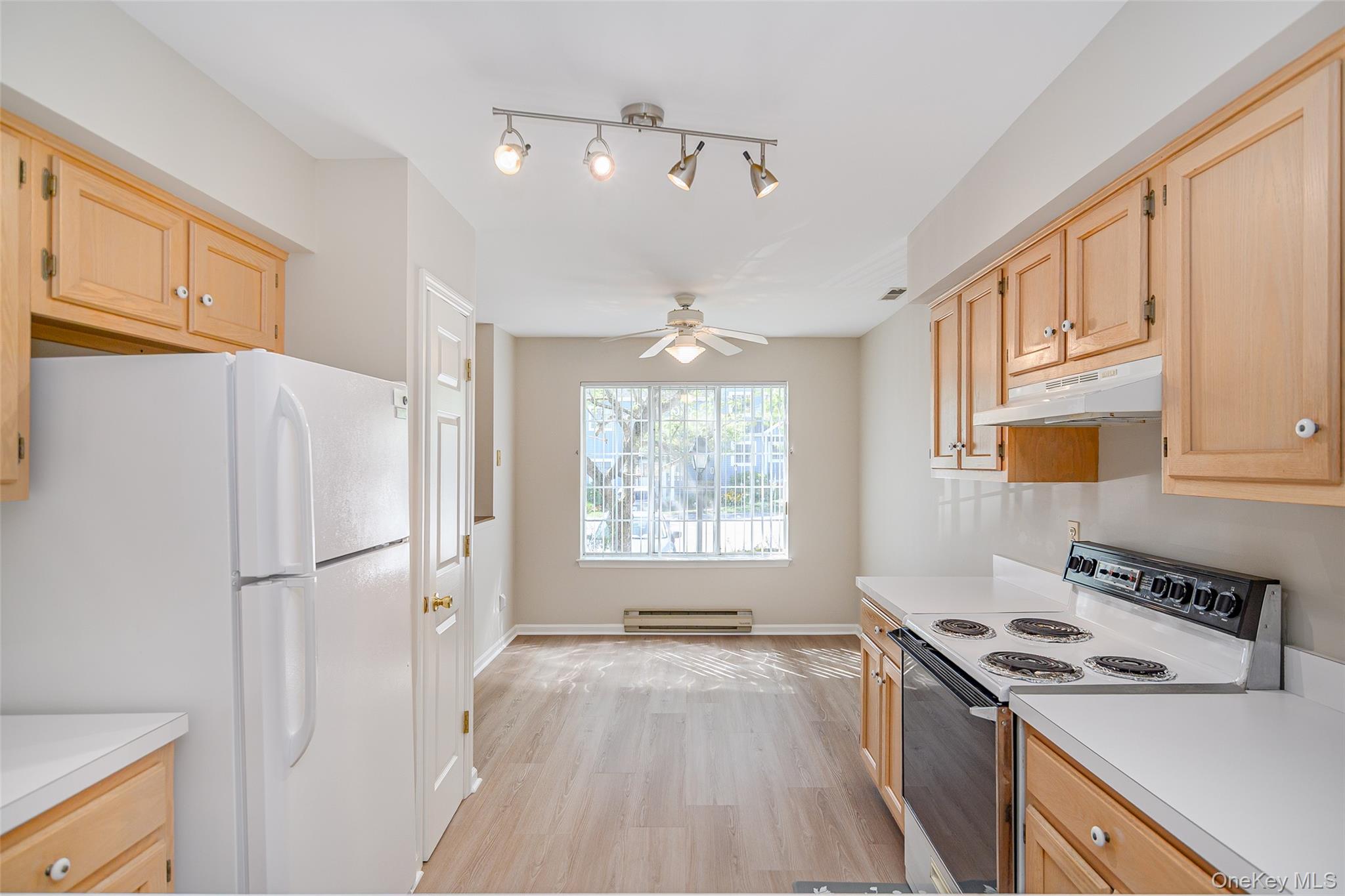 #8 photo, 1902 Dunhill Drive, Brewster , NY 10509