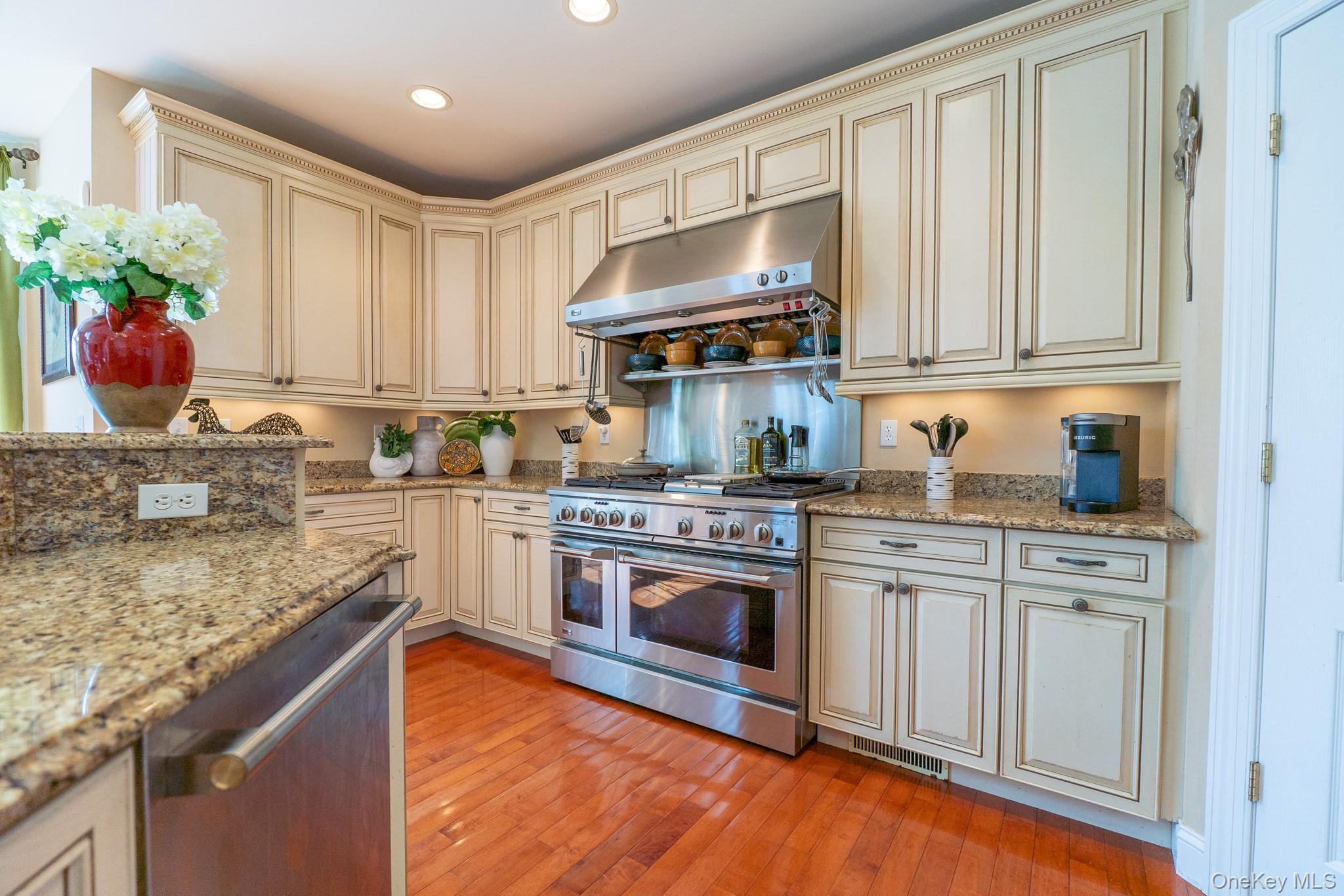 #16 photo, 226 Buttonwood Way, Hopewell Junction , NY 12533