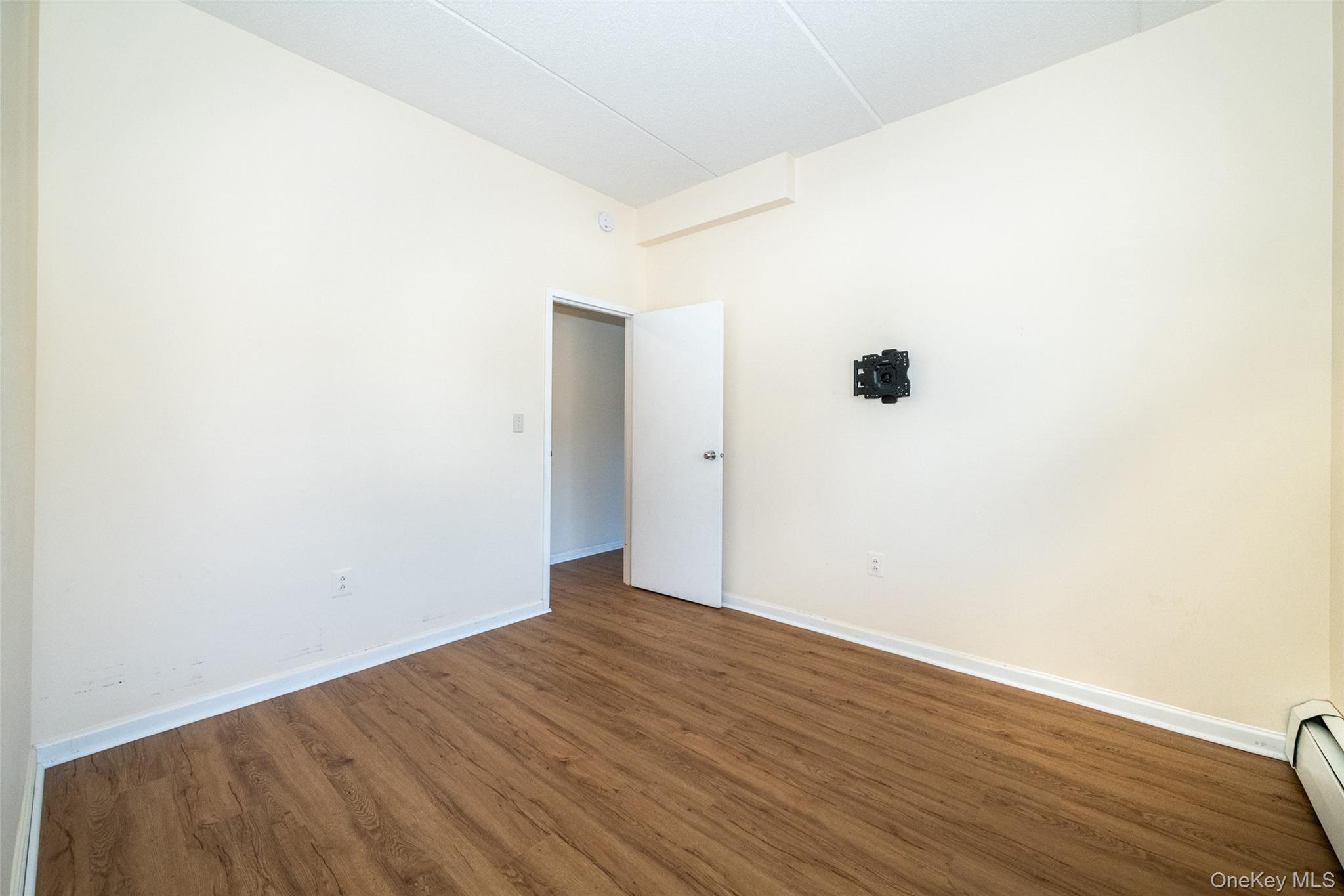 #15 photo, 123 Mamaroneck Avenue, Mamaroneck , NY 10543