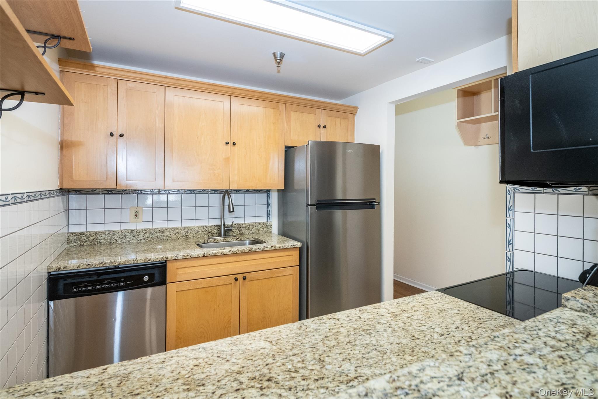 #4 photo, 123 Mamaroneck Avenue, Mamaroneck , NY 10543