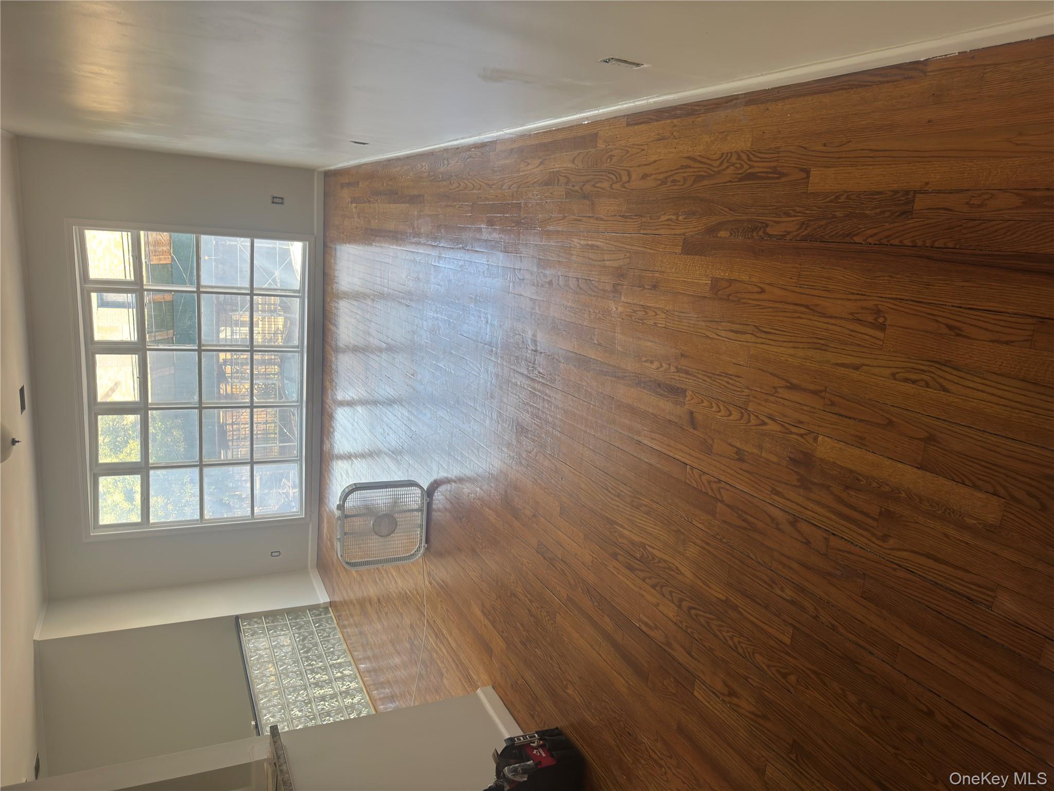 #17 photo, 25328 149th Road, クイーンズ区 Rosedale , NY 11422