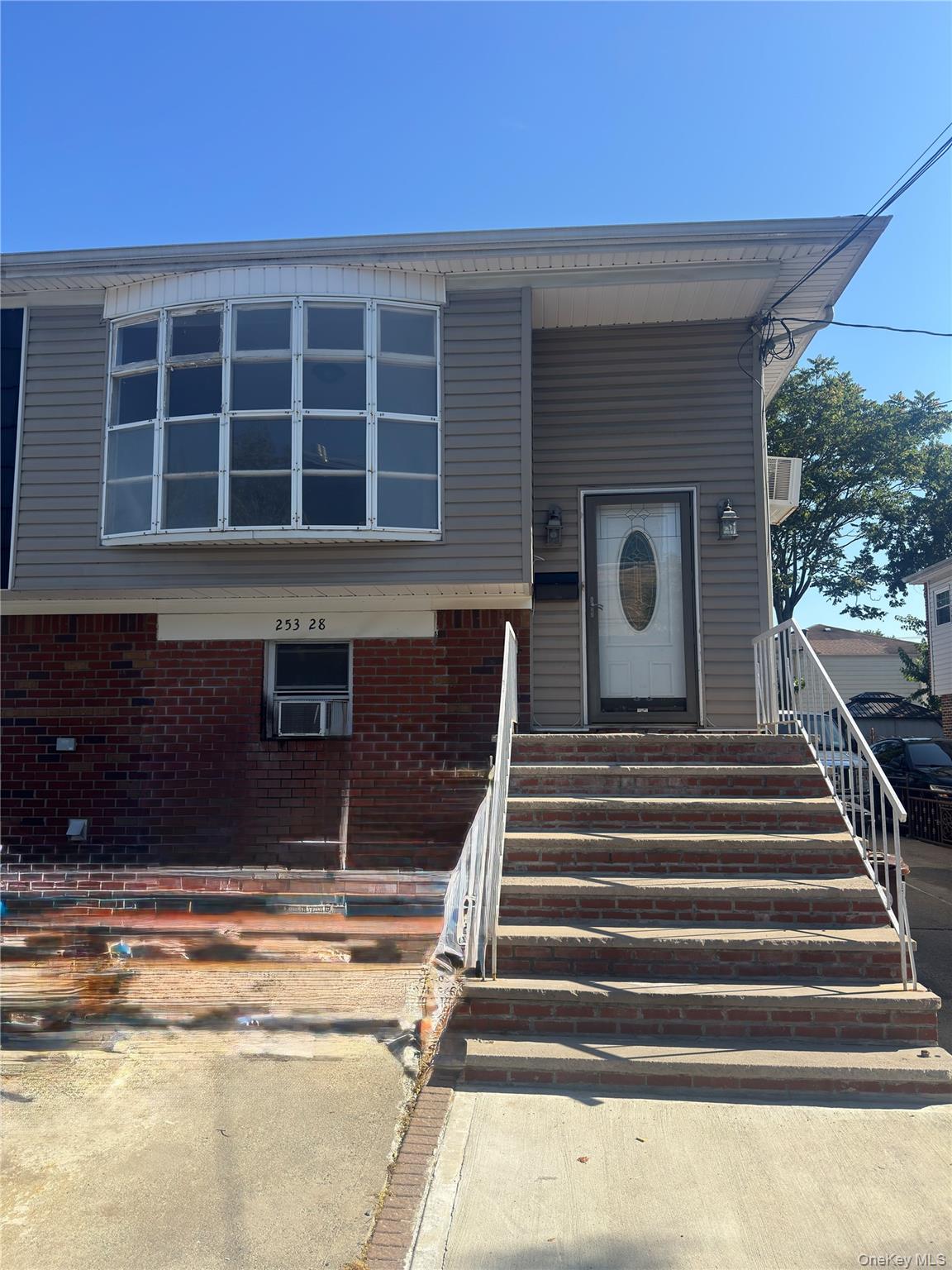 #2 photo, 25328 149th Road, クイーンズ区 Rosedale , NY 11422