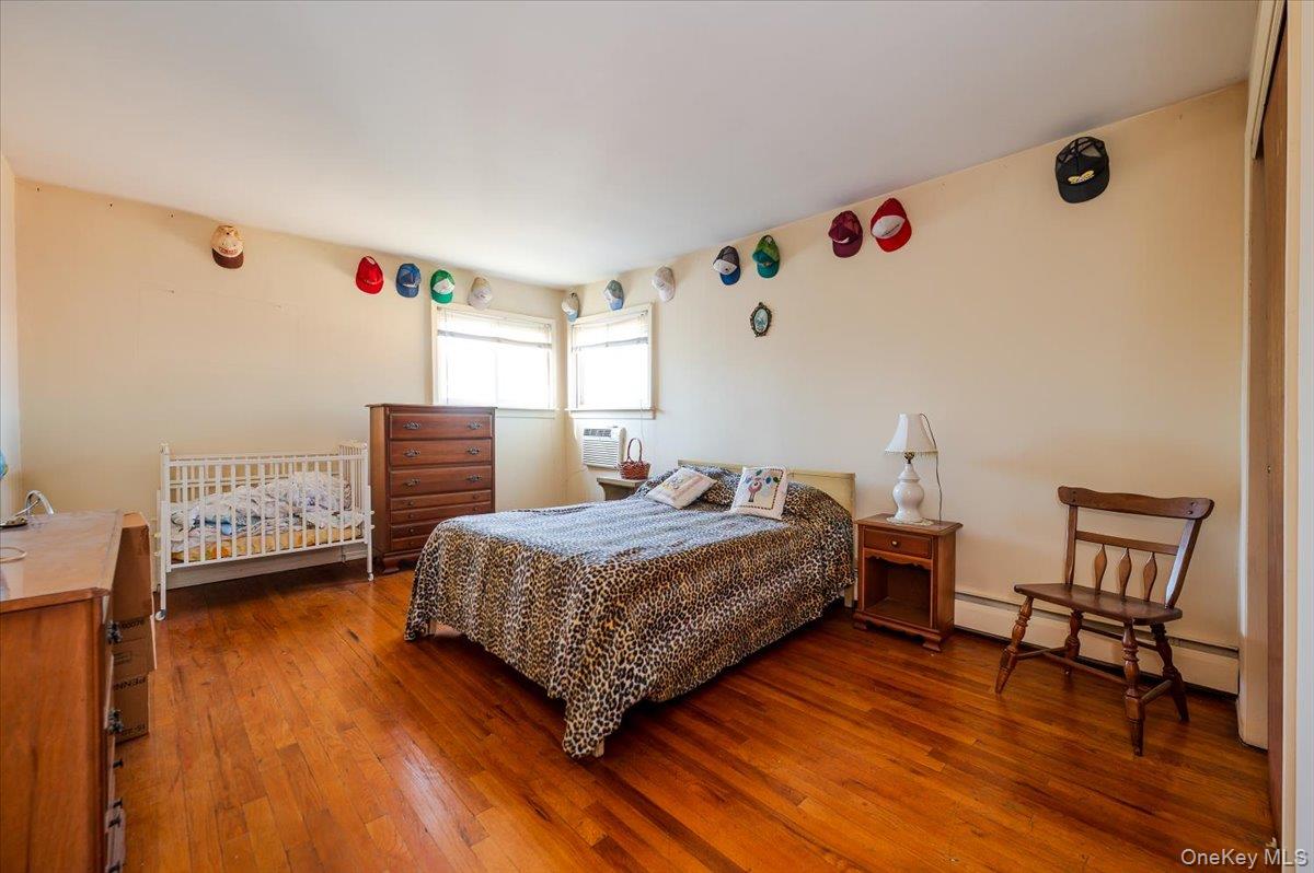 #12 photo, 10 Meadow Road, ナッソー郡 Inwood , NY 11096