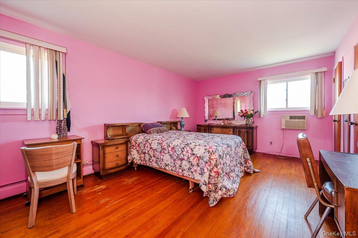 #13 photo, 10 Meadow Road, ナッソー郡 Inwood , NY 11096