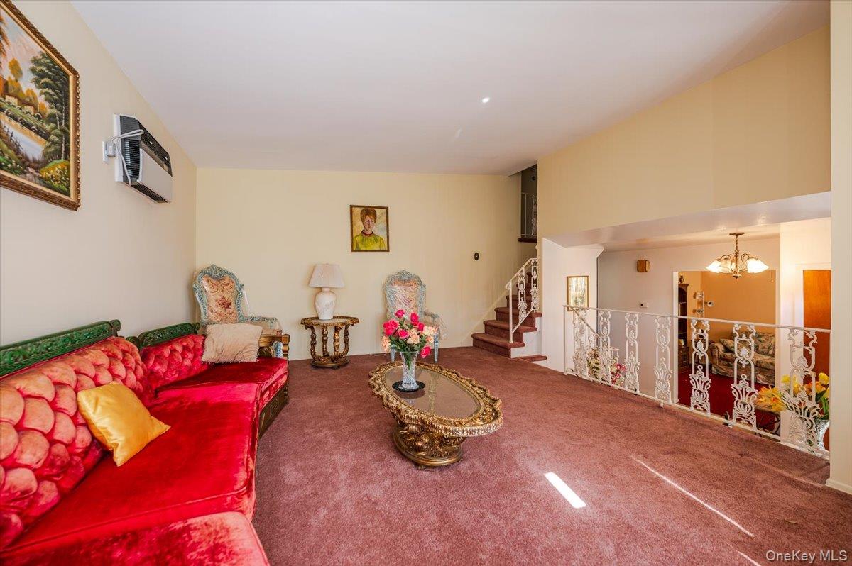 #5 photo, 10 Meadow Road, ナッソー郡 Inwood , NY 11096