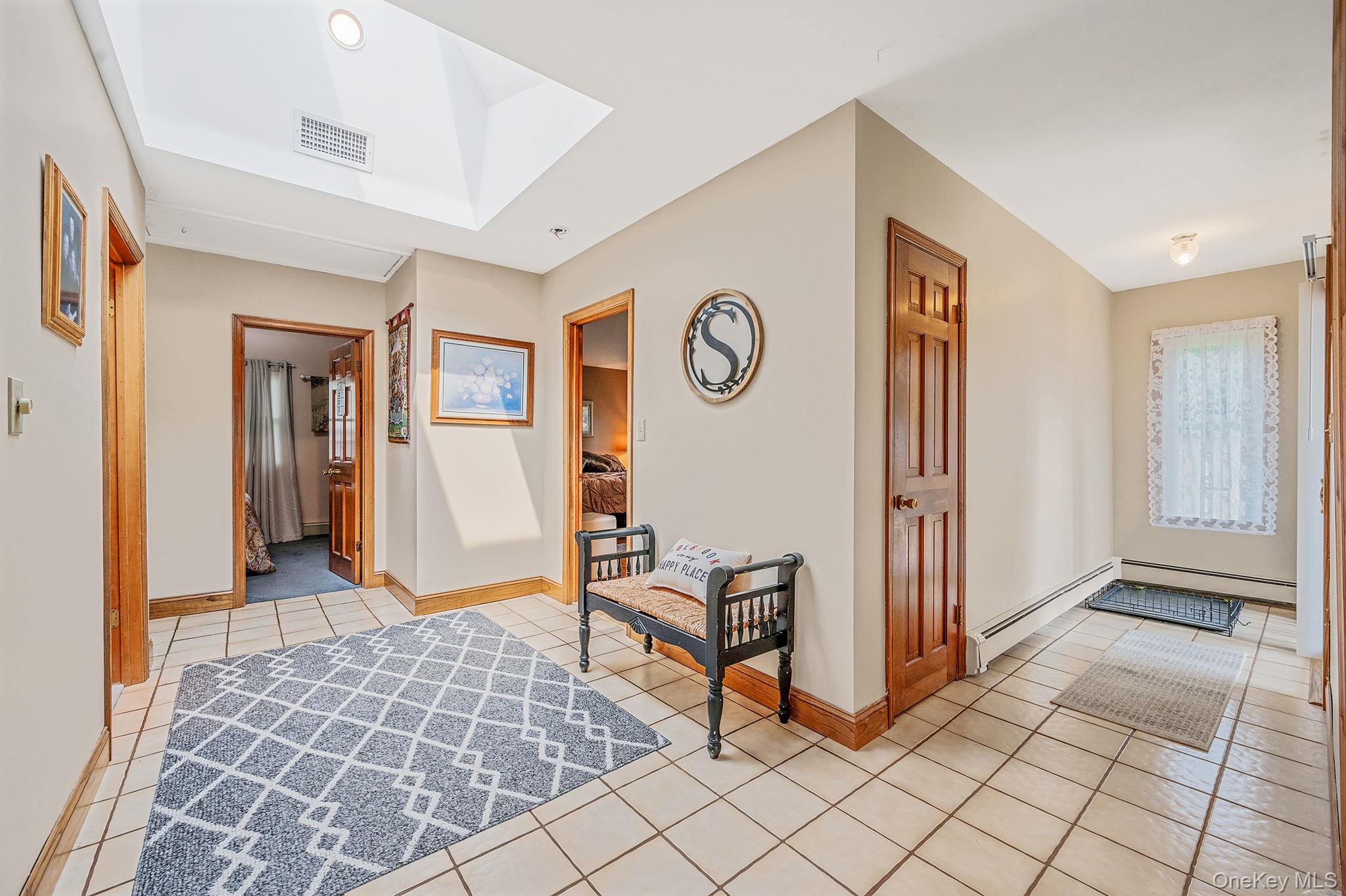 #12 photo, 21 Windermere Drive, サフォーク郡 Holbrook , NY 11741