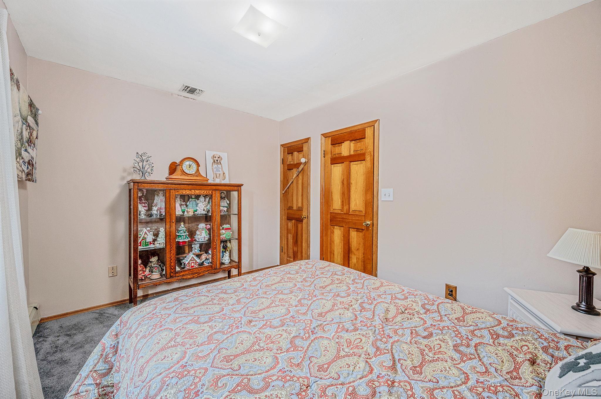 #18 photo, 21 Windermere Drive, サフォーク郡 Holbrook , NY 11741