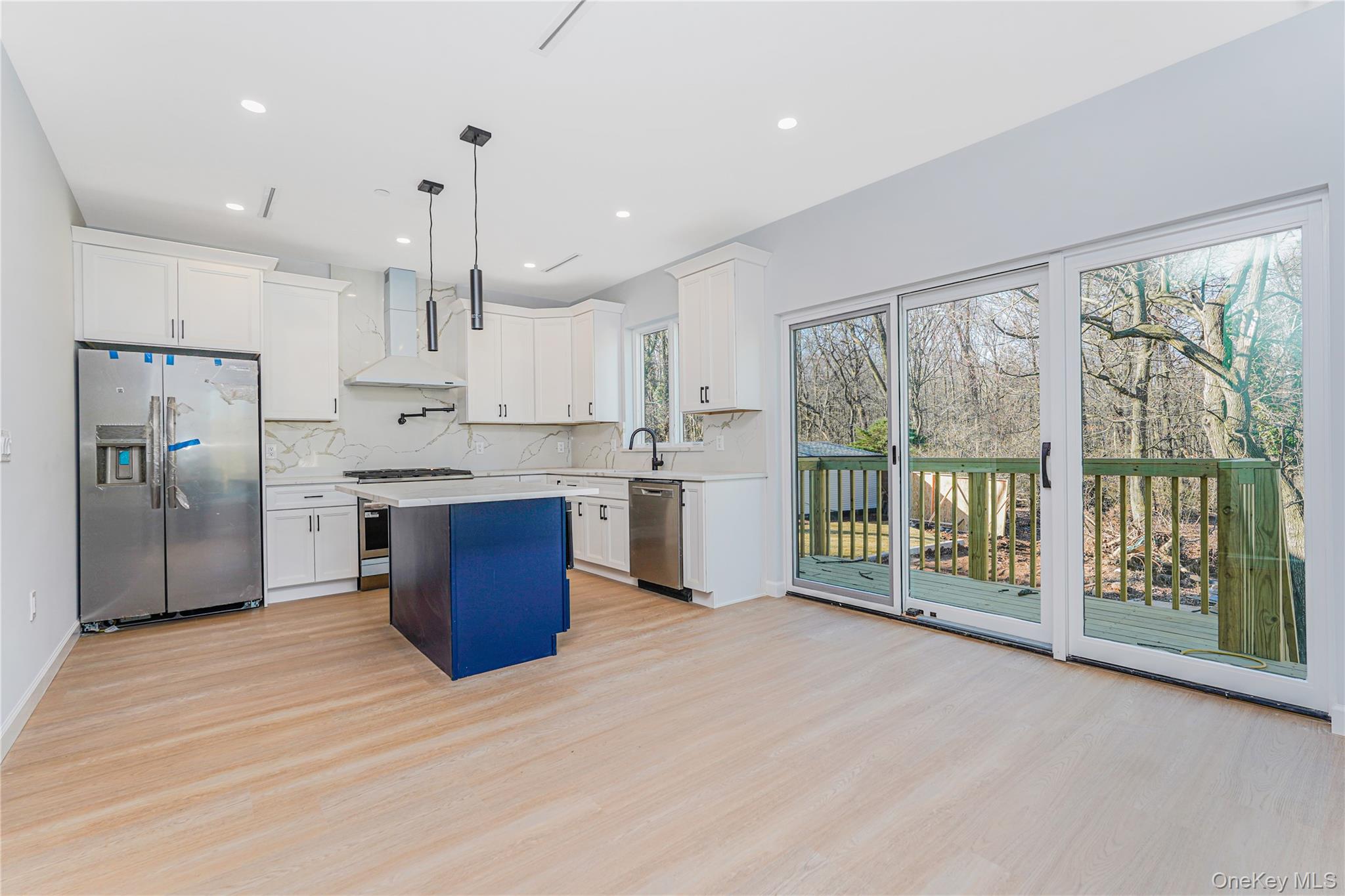 #10 photo, 50 Poillon Ave, スタテンアイランド Staten Island , NY 10312