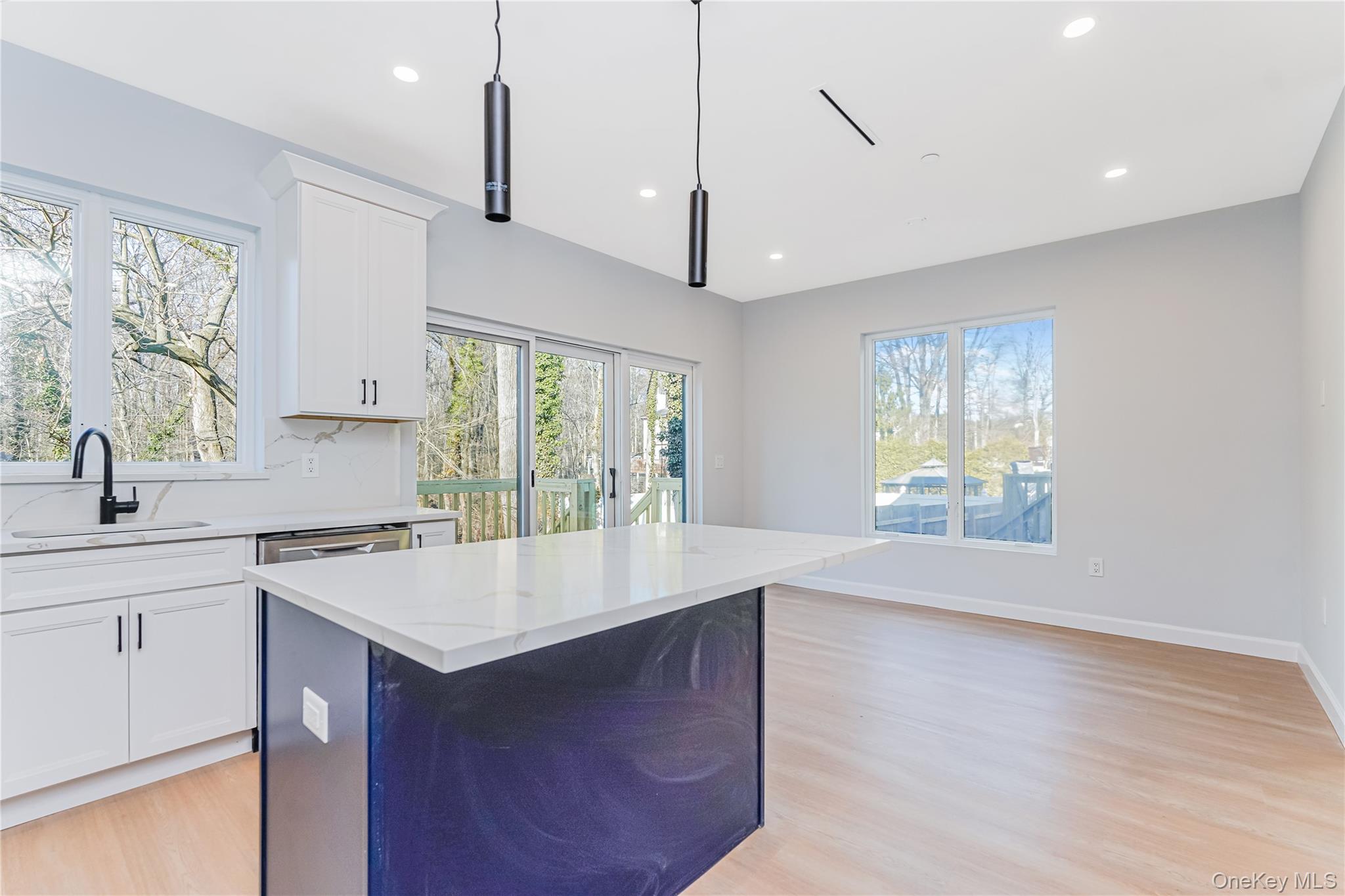 #14 photo, 50 Poillon Ave, スタテンアイランド Staten Island , NY 10312