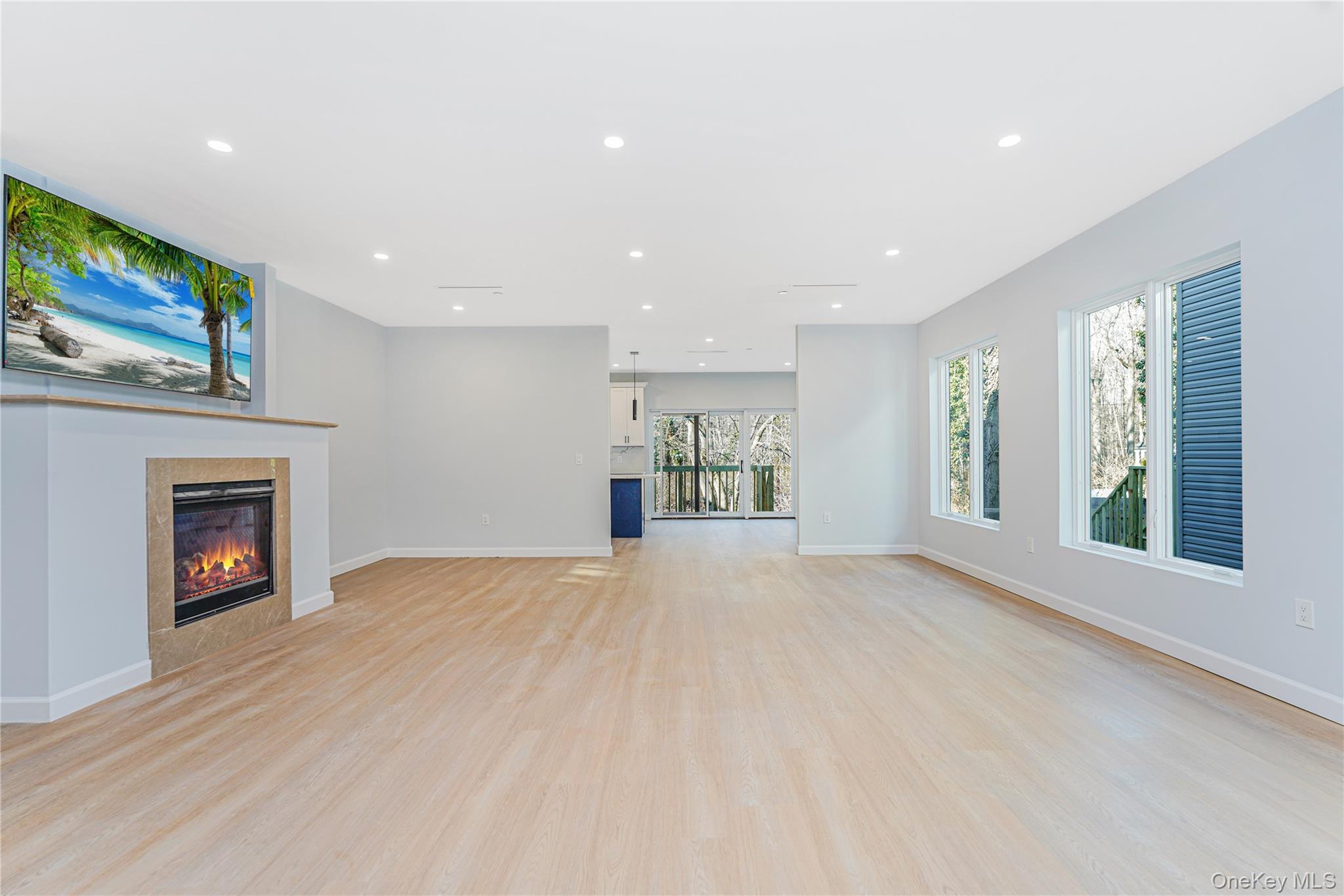 #8 photo, 50 Poillon Ave, スタテンアイランド Staten Island , NY 10312