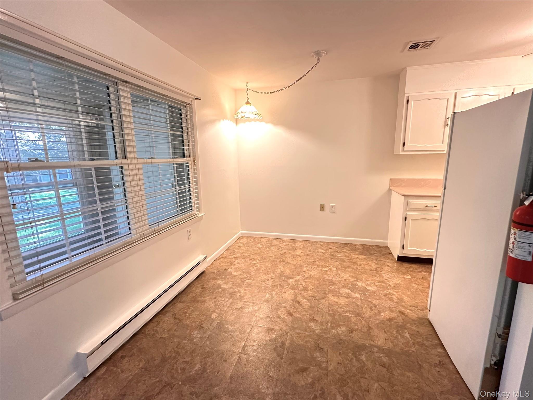 #10 photo, 231 Blackpool Court, サフォーク郡 Ridge , NY 11961