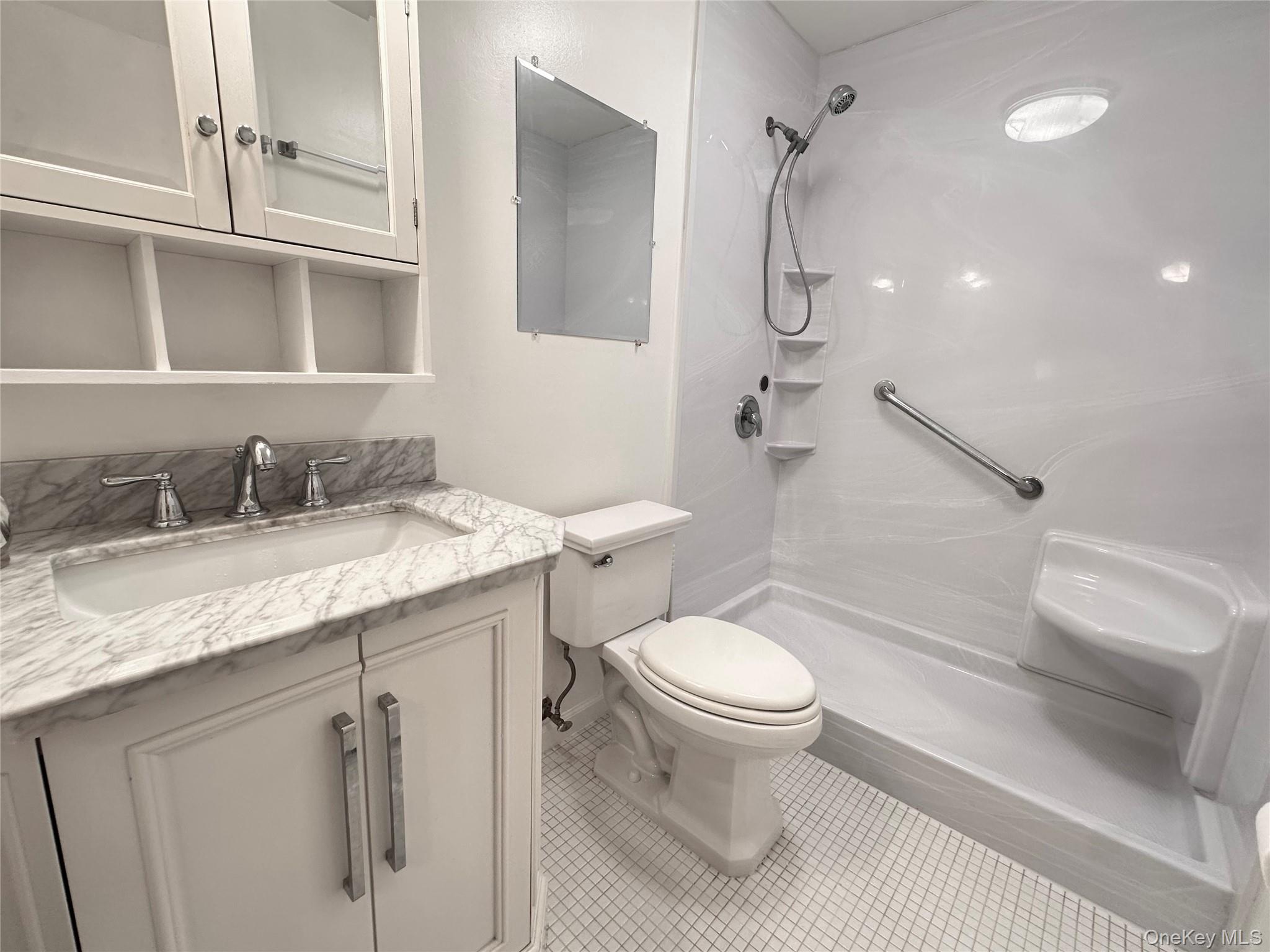 #11 photo, 231 Blackpool Court, サフォーク郡 Ridge , NY 11961