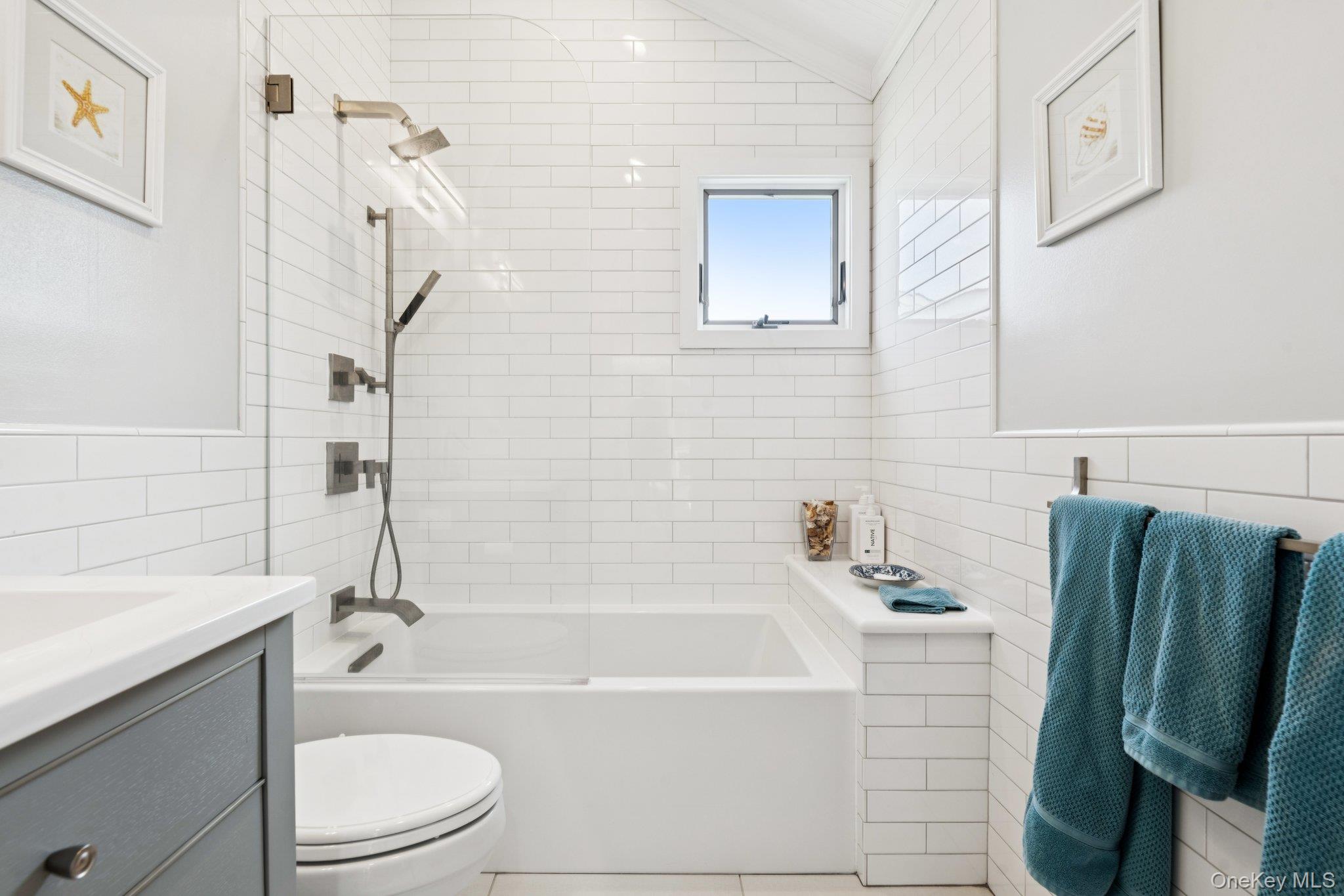 #19 photo, 19 Oak Point Drive, ナッソー郡 Bayville , NY 11709