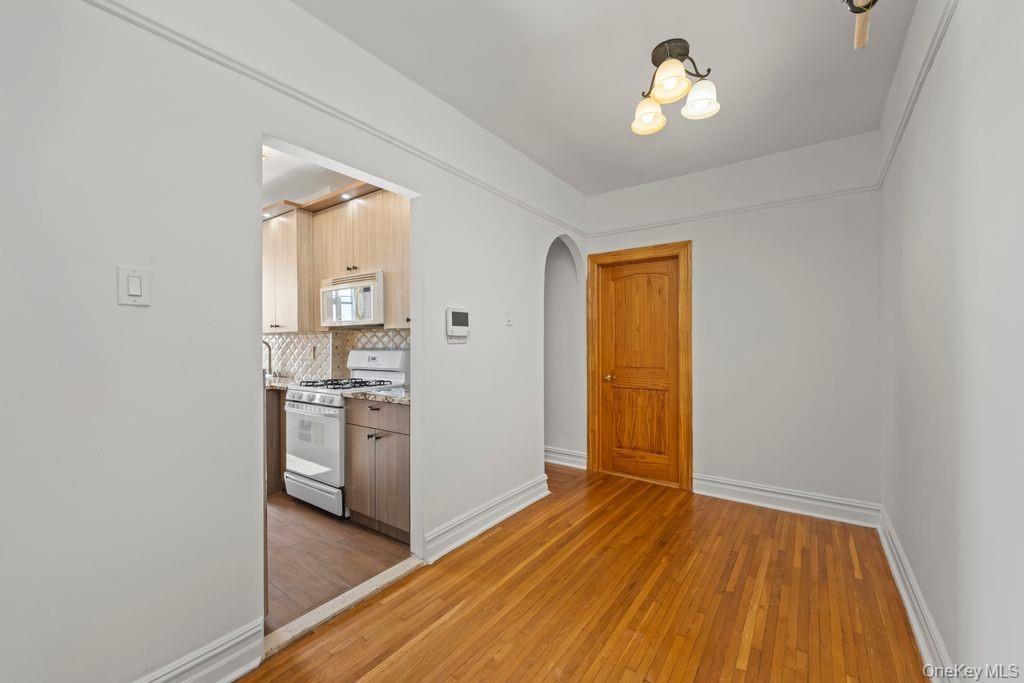 #12 photo, 7101 Shore Road, ブルックリン区 Brooklyn , NY 11209