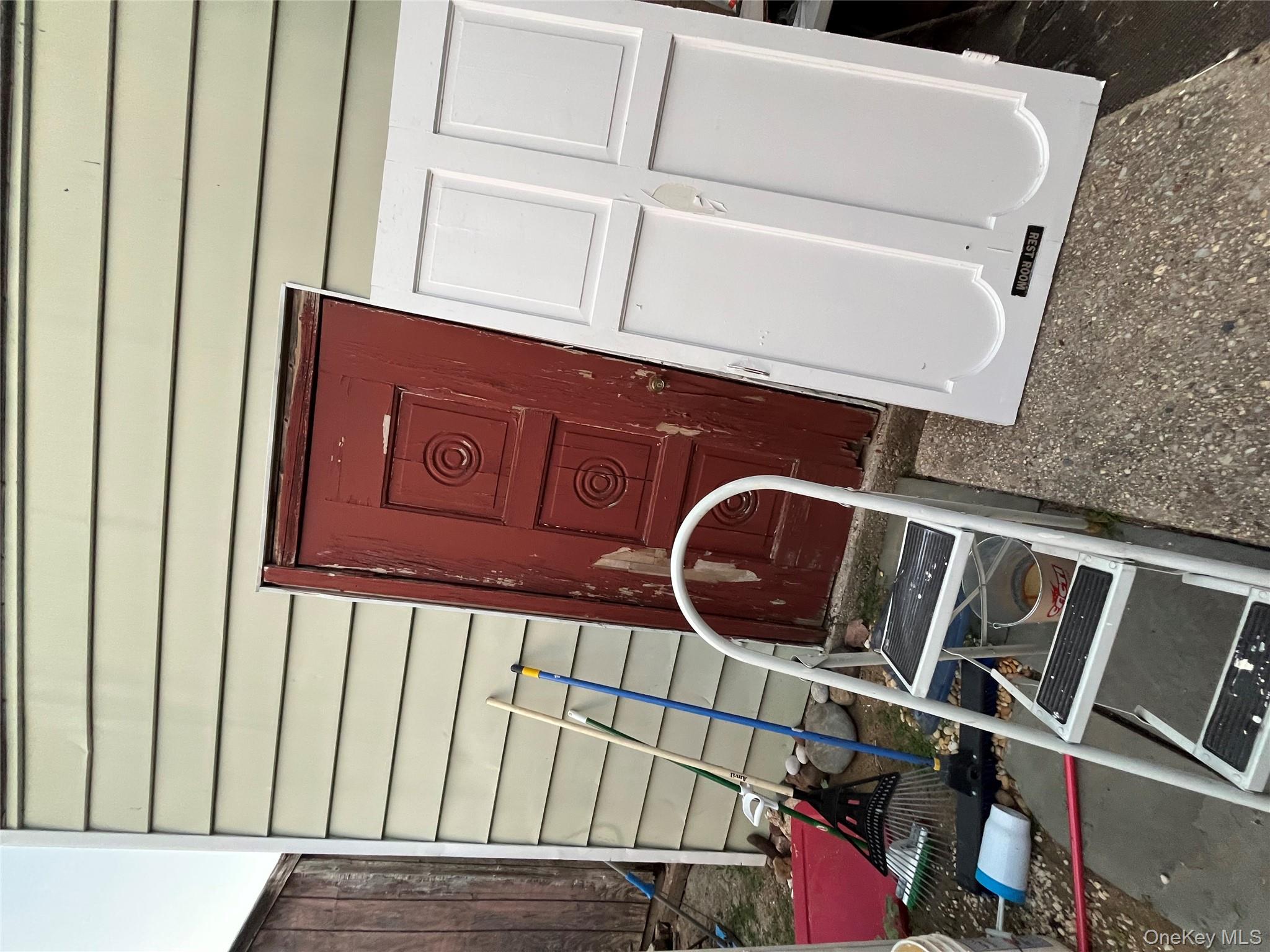 #13 photo, 156 Rockaway Avenue, ナッソー郡 Valley Stream , NY 11580