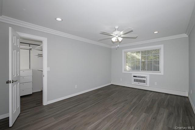 #8 photo, 111 Cassa Loop, サフォーク郡 Holtsville , NY 11742