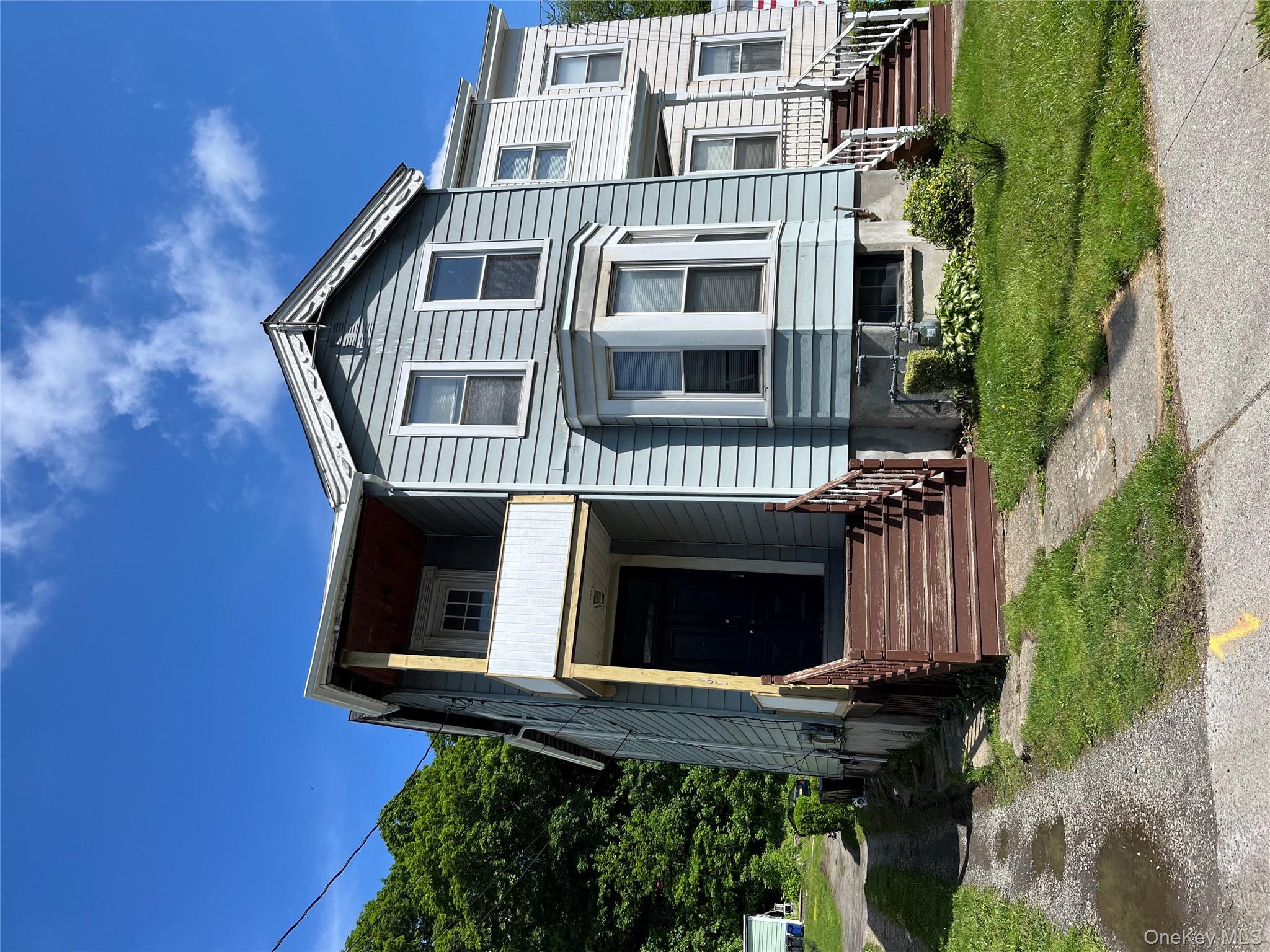 #1 photo, 191 N Hamilton Street, Poughkeepsie , NY 12601