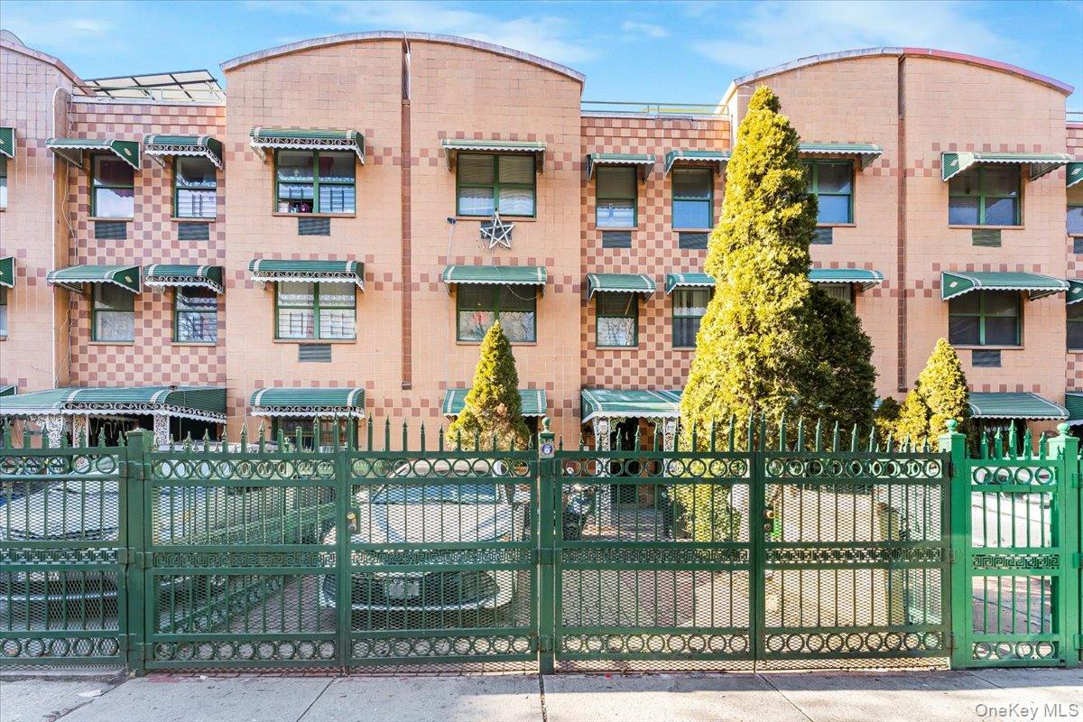 #1 photo, 1475 Crotona Place, ブロンクス区 Bronx , NY 10456