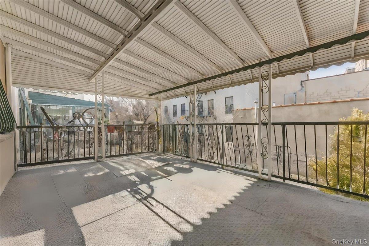 #20 photo, 1475 Crotona Place, ブロンクス区 Bronx , NY 10456