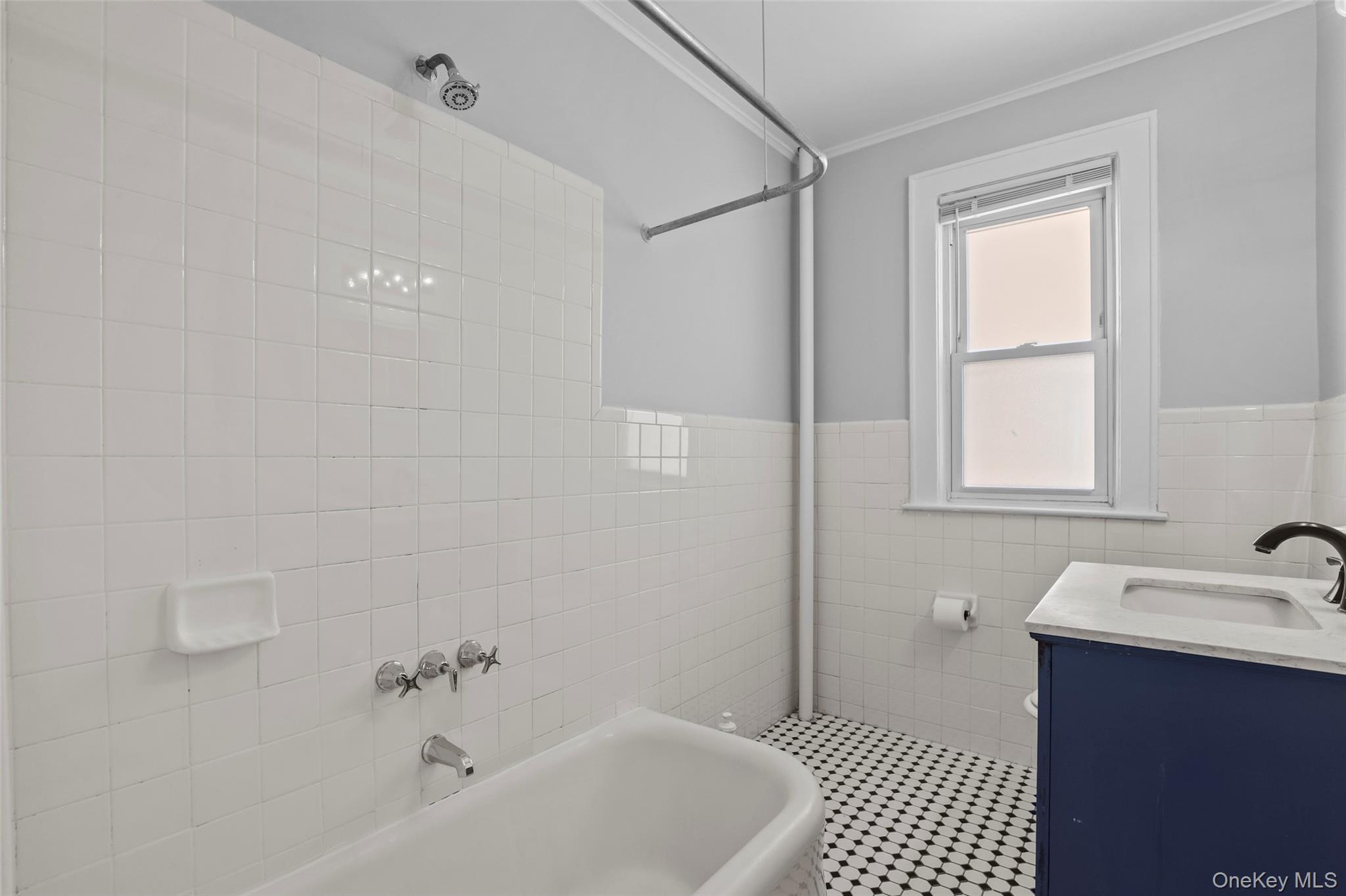 #11 photo, 36 Huber Place, Yonkers , NY 10704