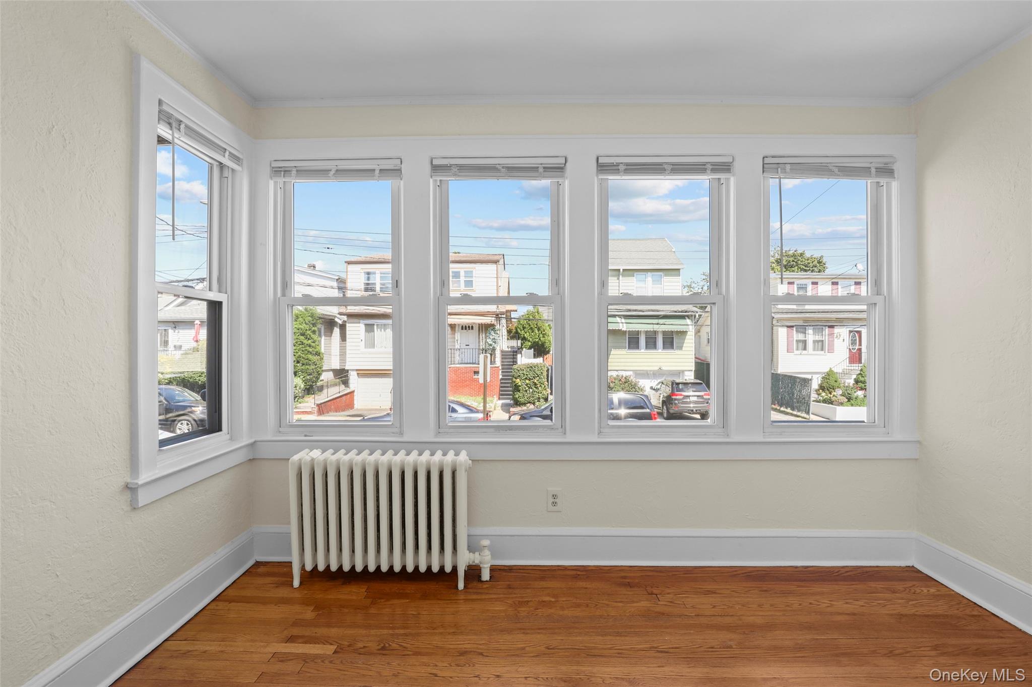 #4 photo, 36 Huber Place, Yonkers , NY 10704