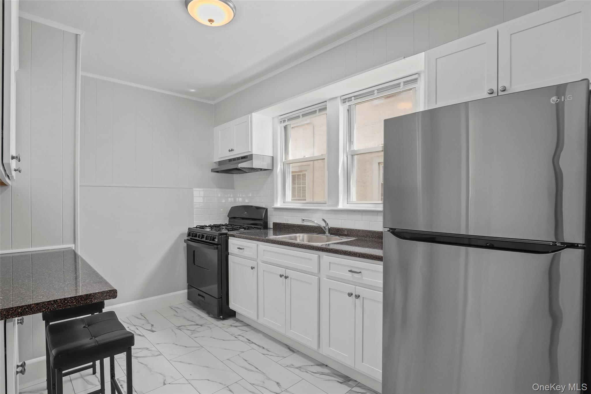 #5 photo, 36 Huber Place, Yonkers , NY 10704