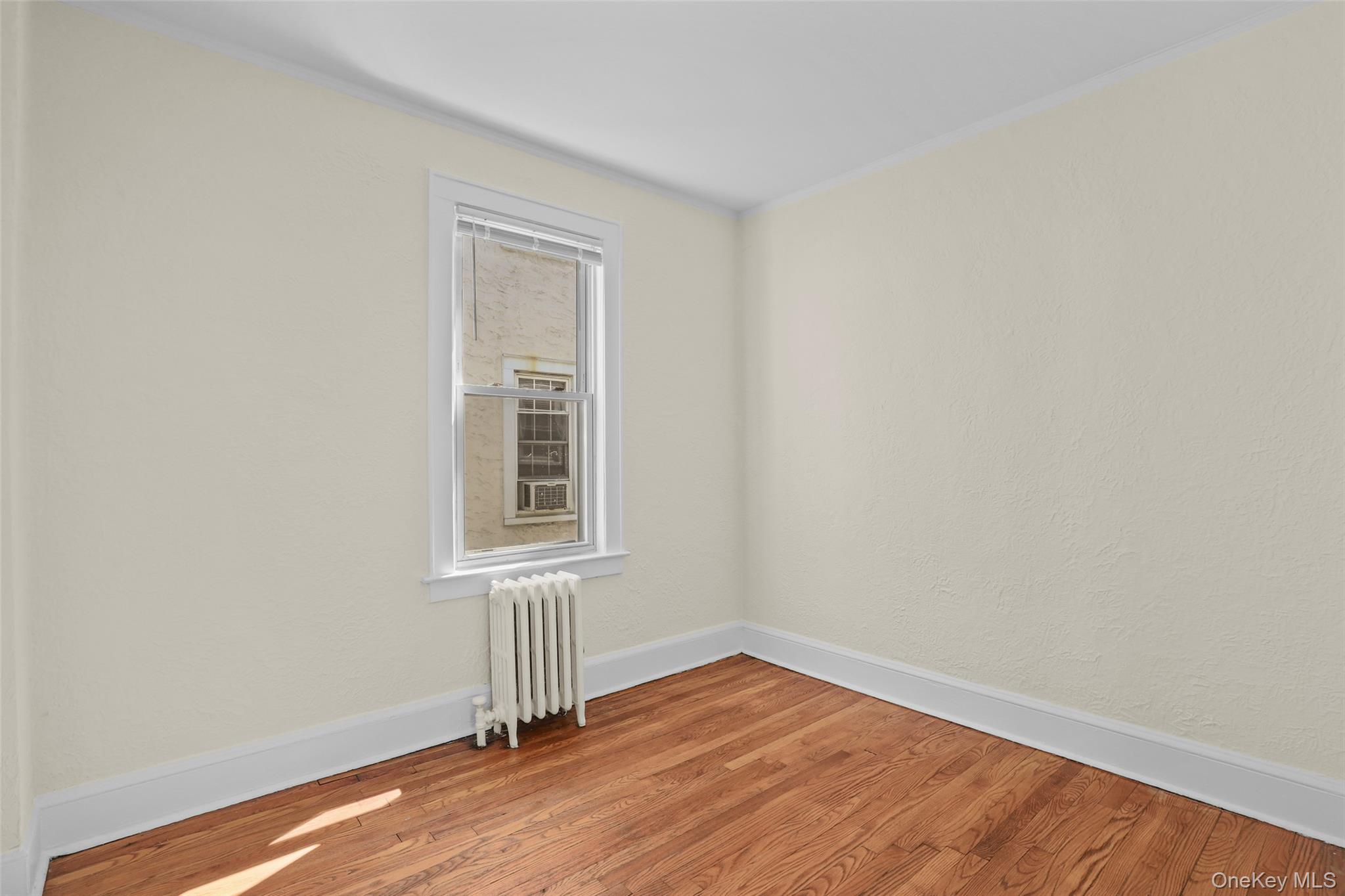 #7 photo, 36 Huber Place, Yonkers , NY 10704