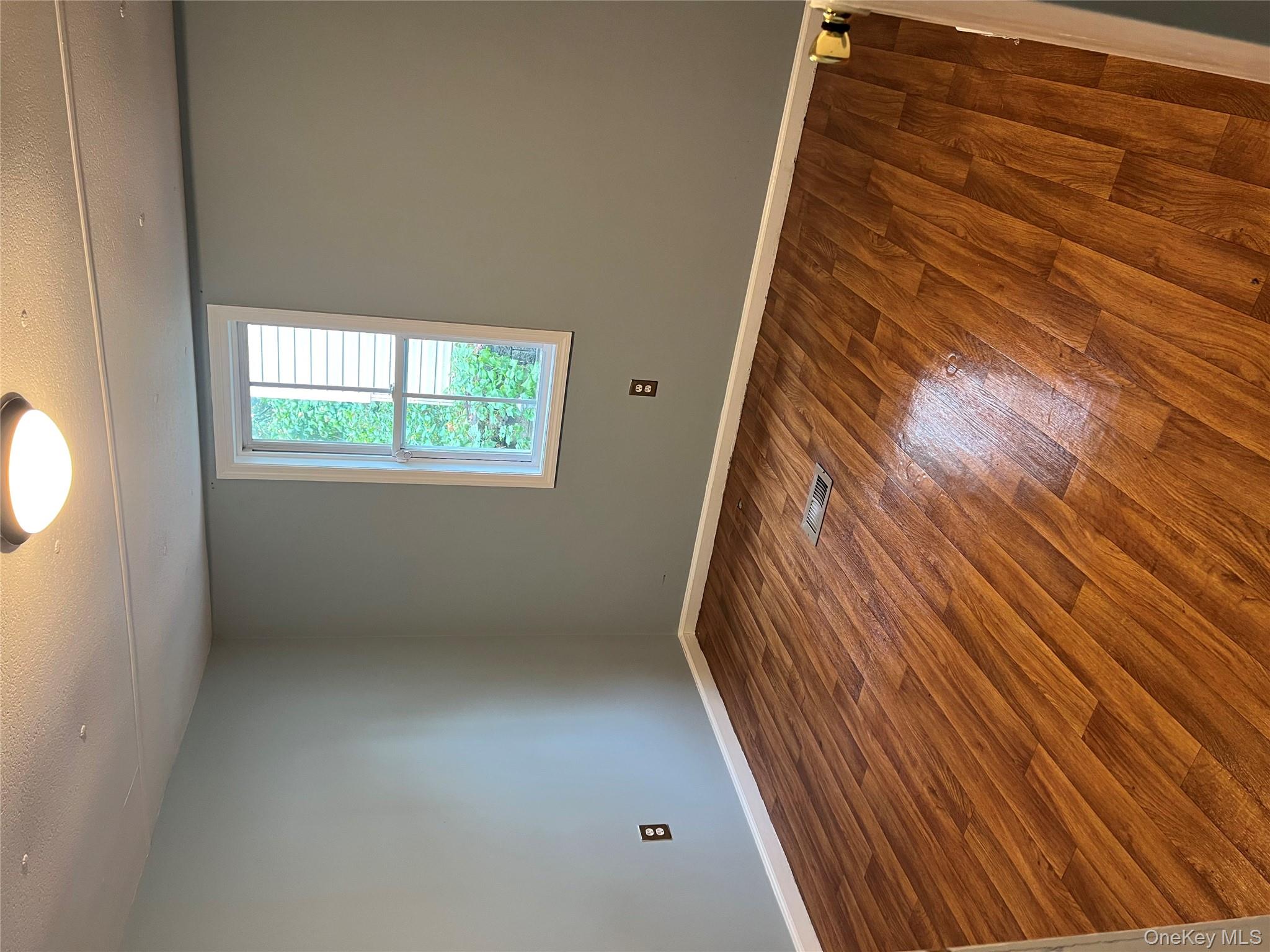 #11 photo, 368 Union Avenue, New Windsor , NY 12553