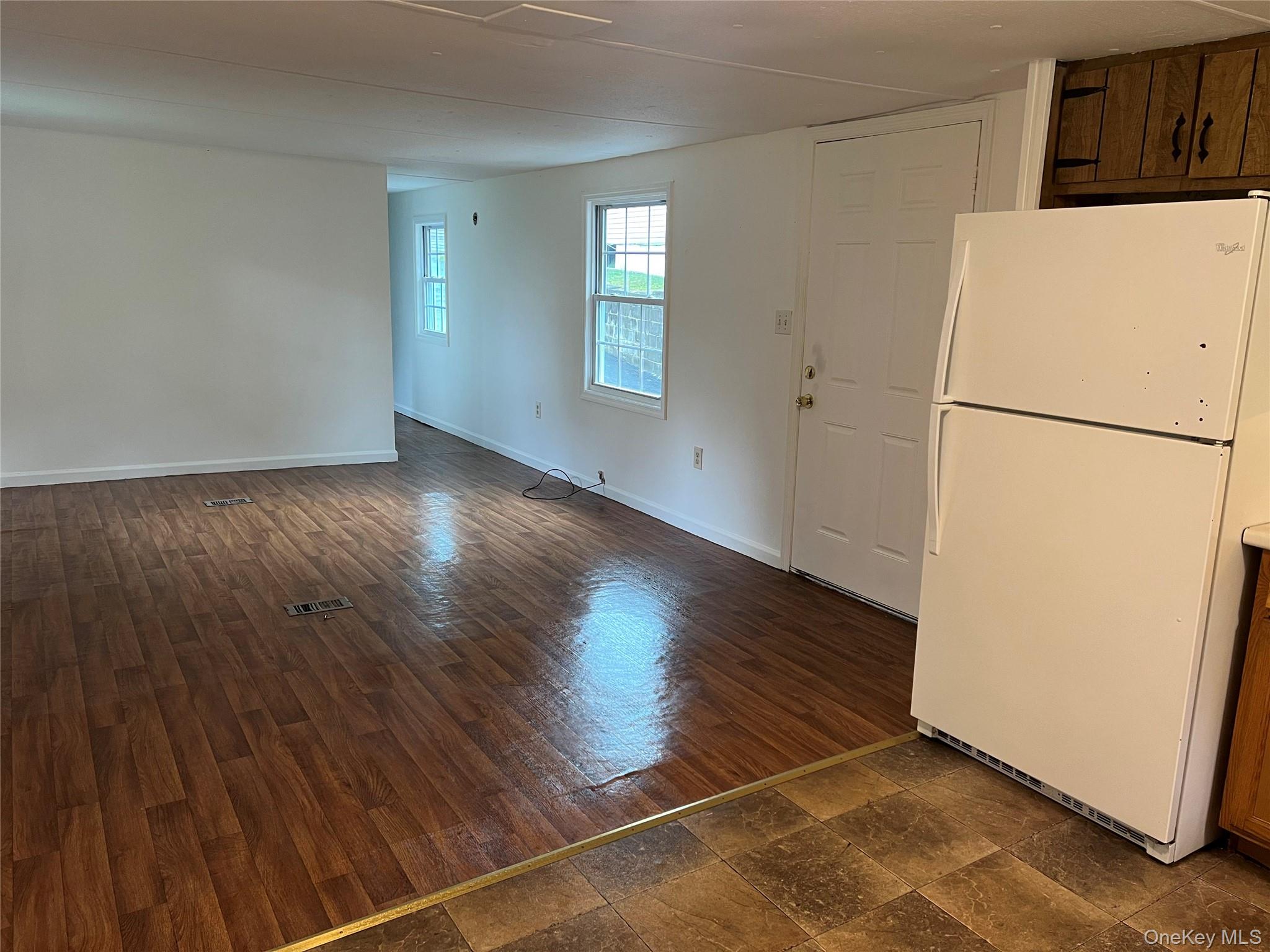 #4 photo, 368 Union Avenue, New Windsor , NY 12553