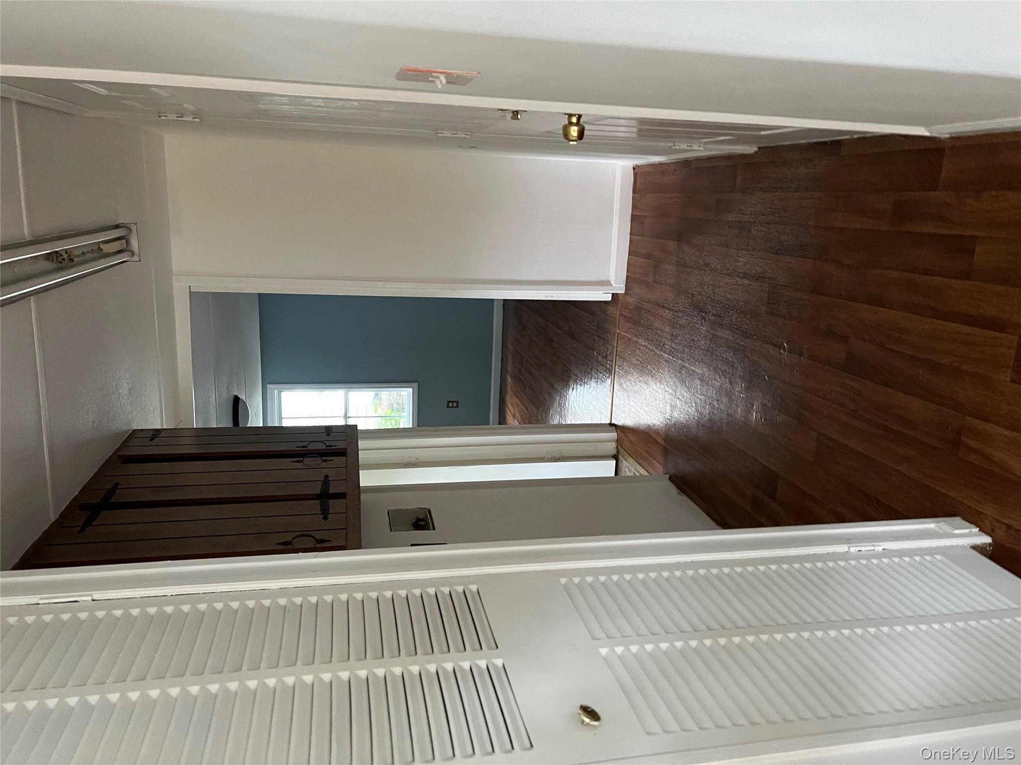 #8 photo, 368 Union Avenue, New Windsor , NY 12553