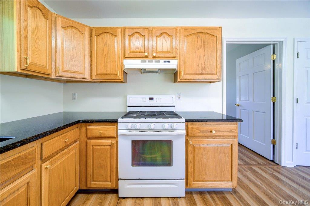 #19 photo, 11 Catskill Avenue, Monroe , NY 10950